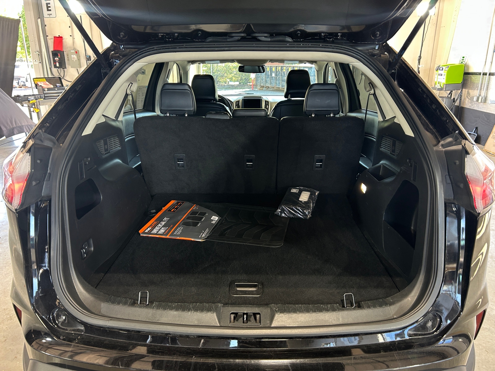 Thumbnail: 2024 Ford Edge - 6