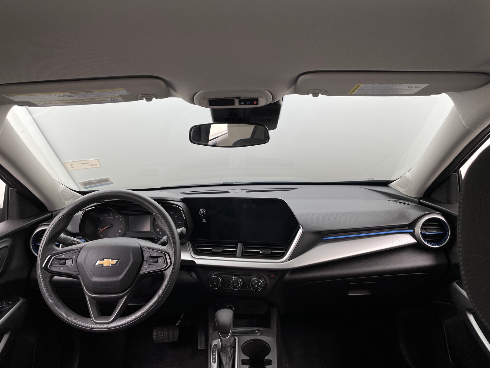 Thumbnail: 2024 Chevrolet Trax - 3