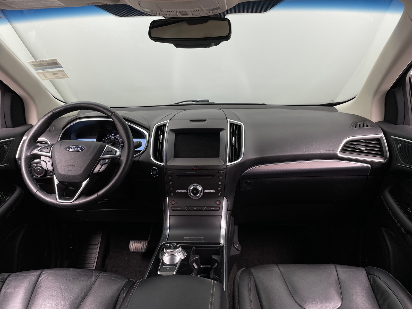 Thumbnail: 2019 Ford Edge - 2