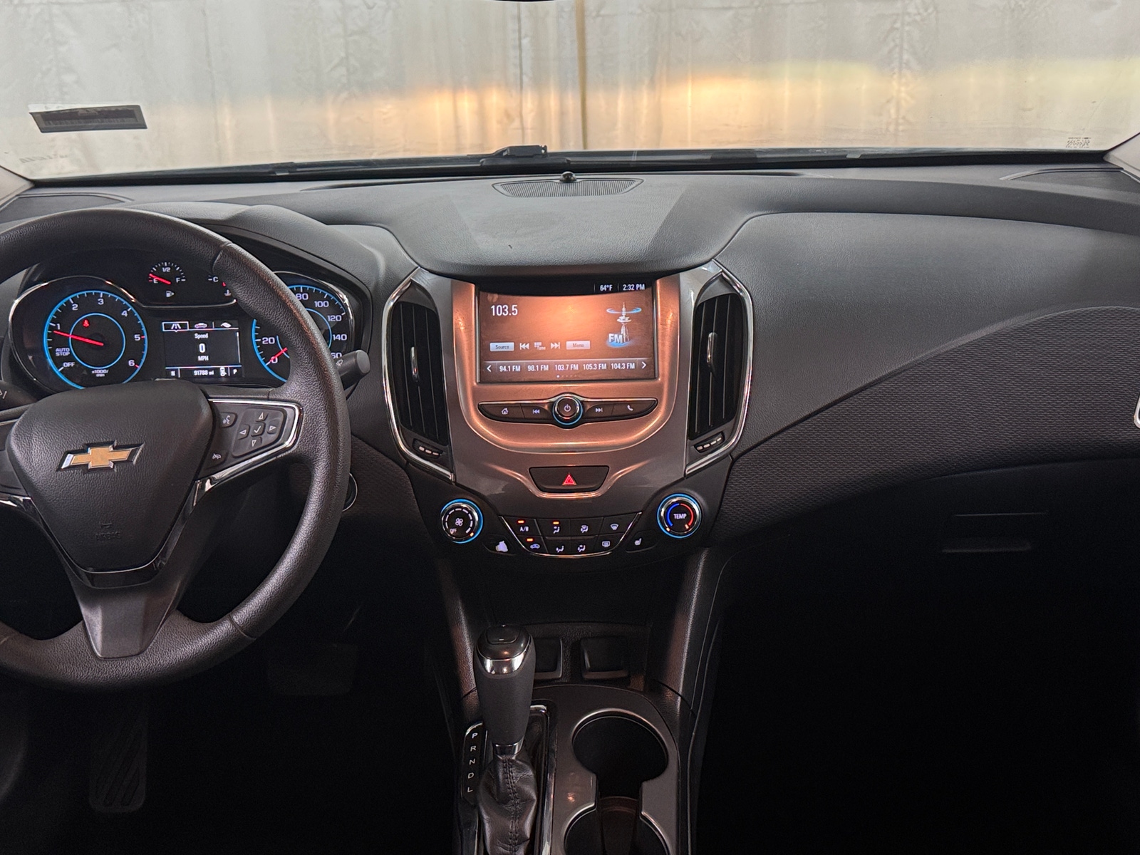 Thumbnail: 2017 Chevrolet Cruze - 2