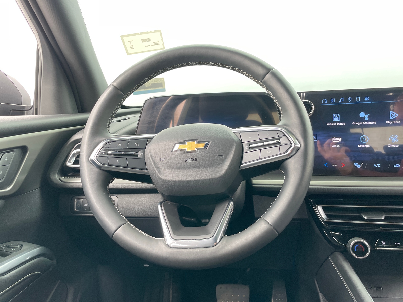Thumbnail: 2024 Chevrolet Traverse - 5