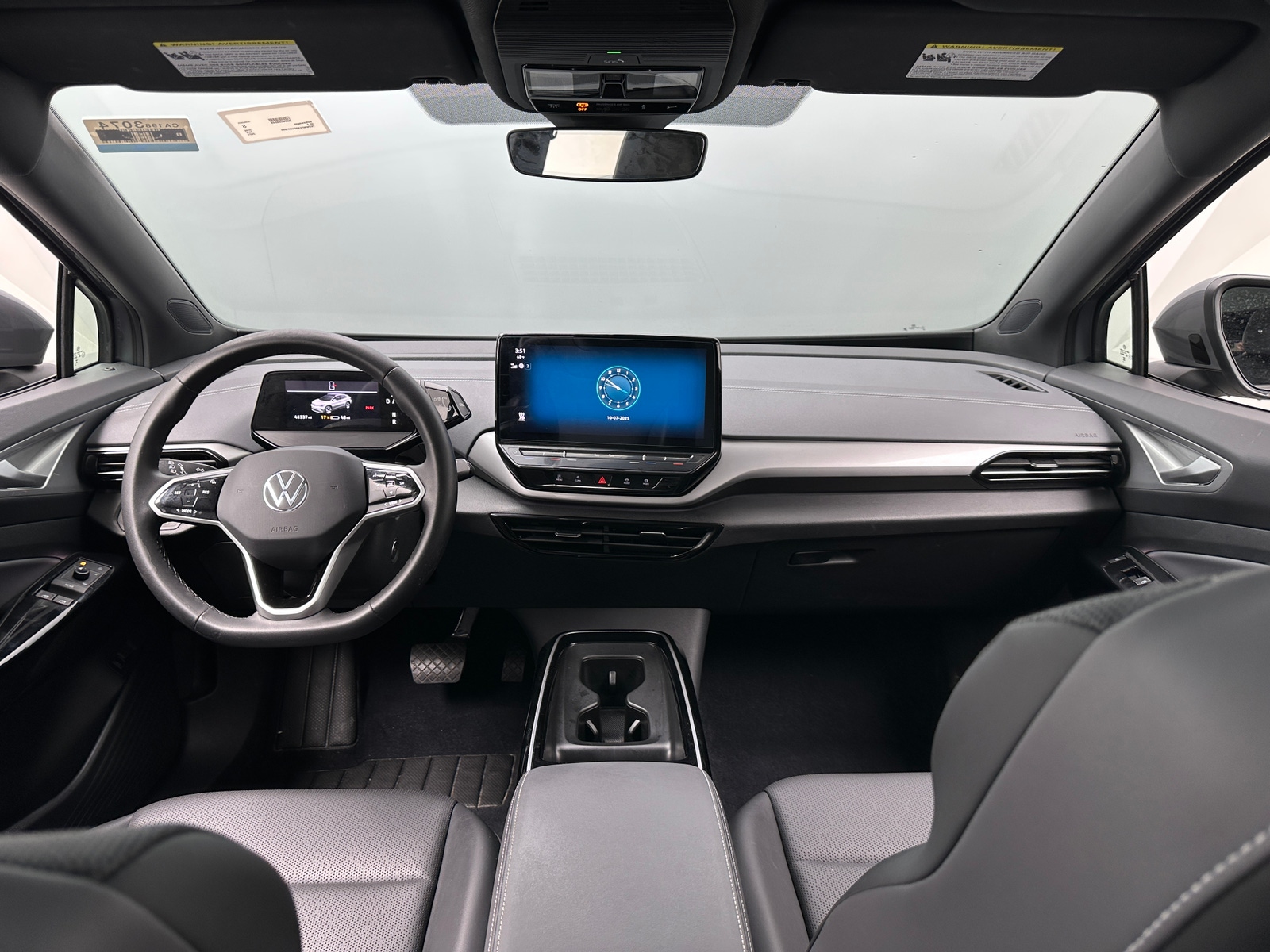 Thumbnail: 2023 Volkswagen ID.4 - 2