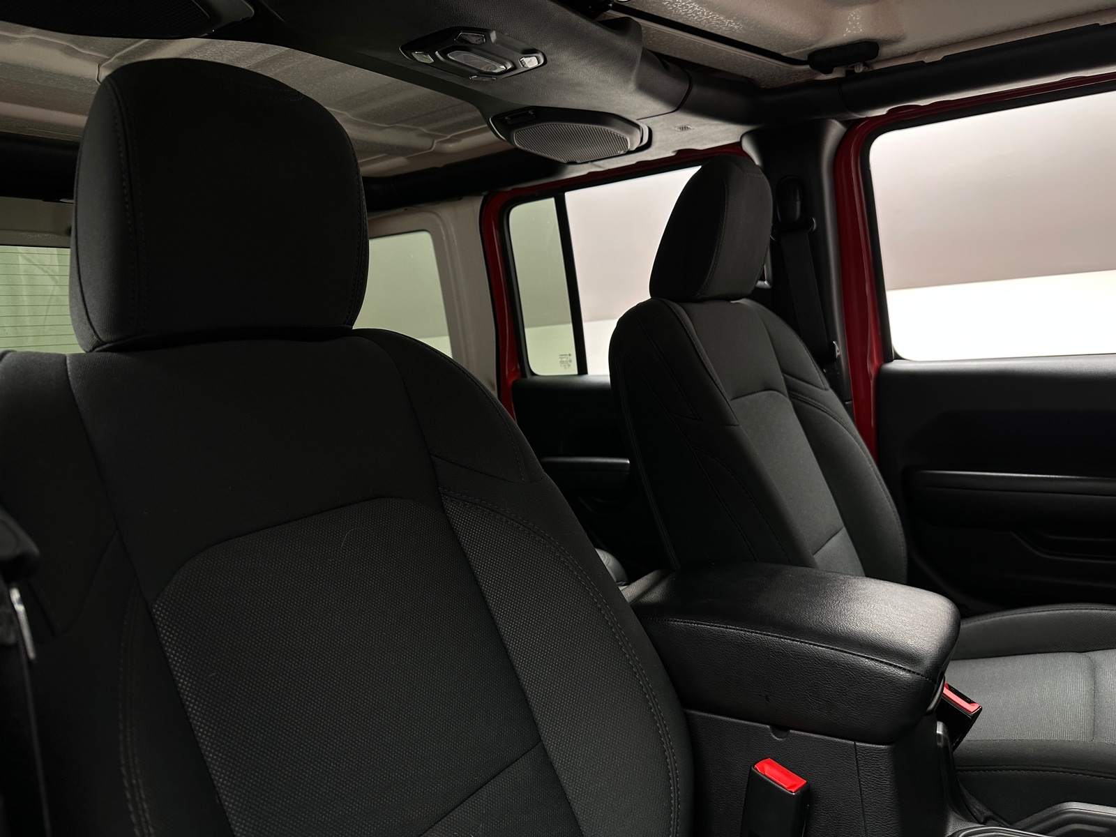 Thumbnail: 2019 Jeep Wrangler - 2