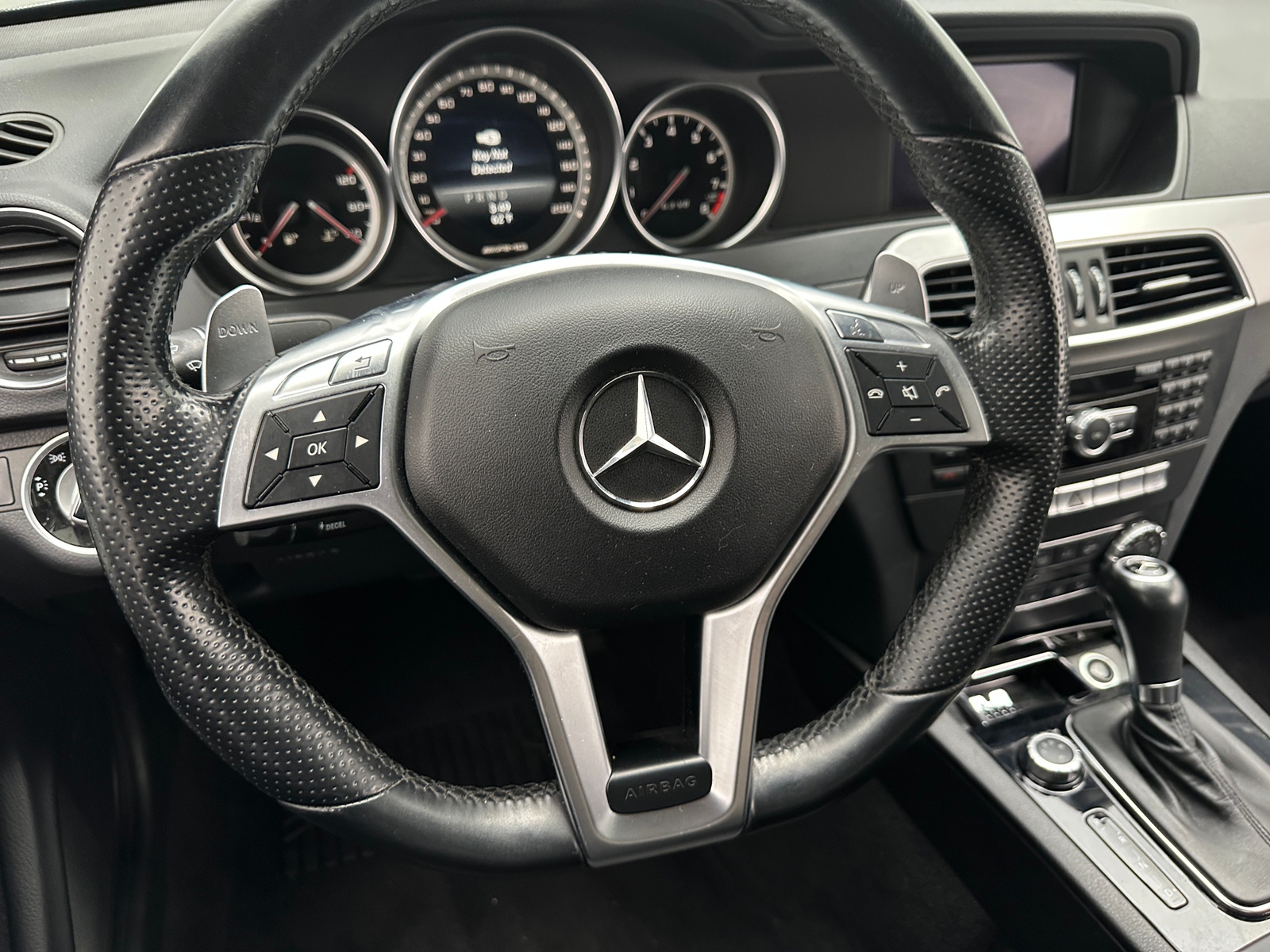 Thumbnail: 2014 Mercedes-Benz C-Class - 3
