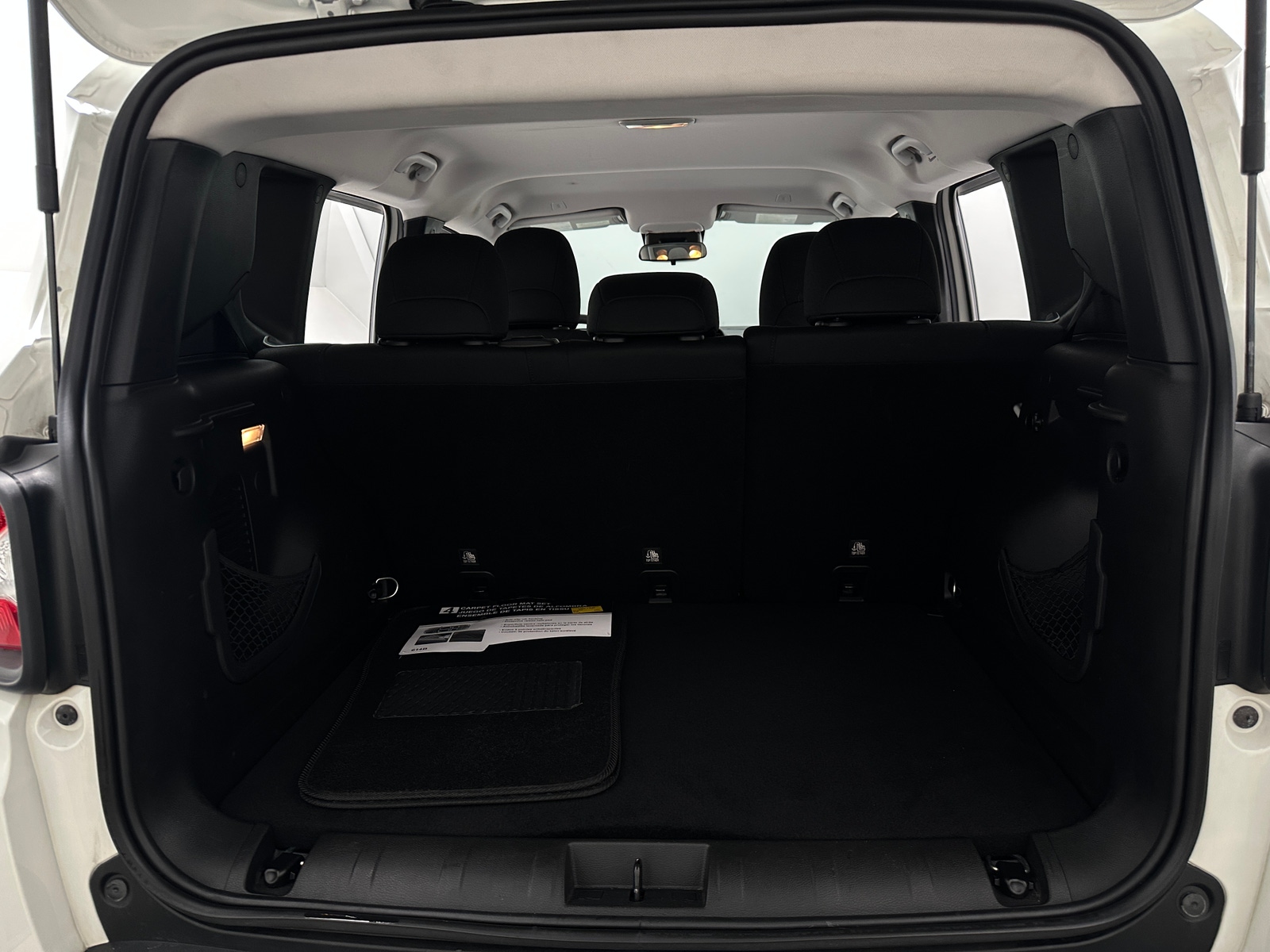 Thumbnail: 2020 Jeep Renegade - 7