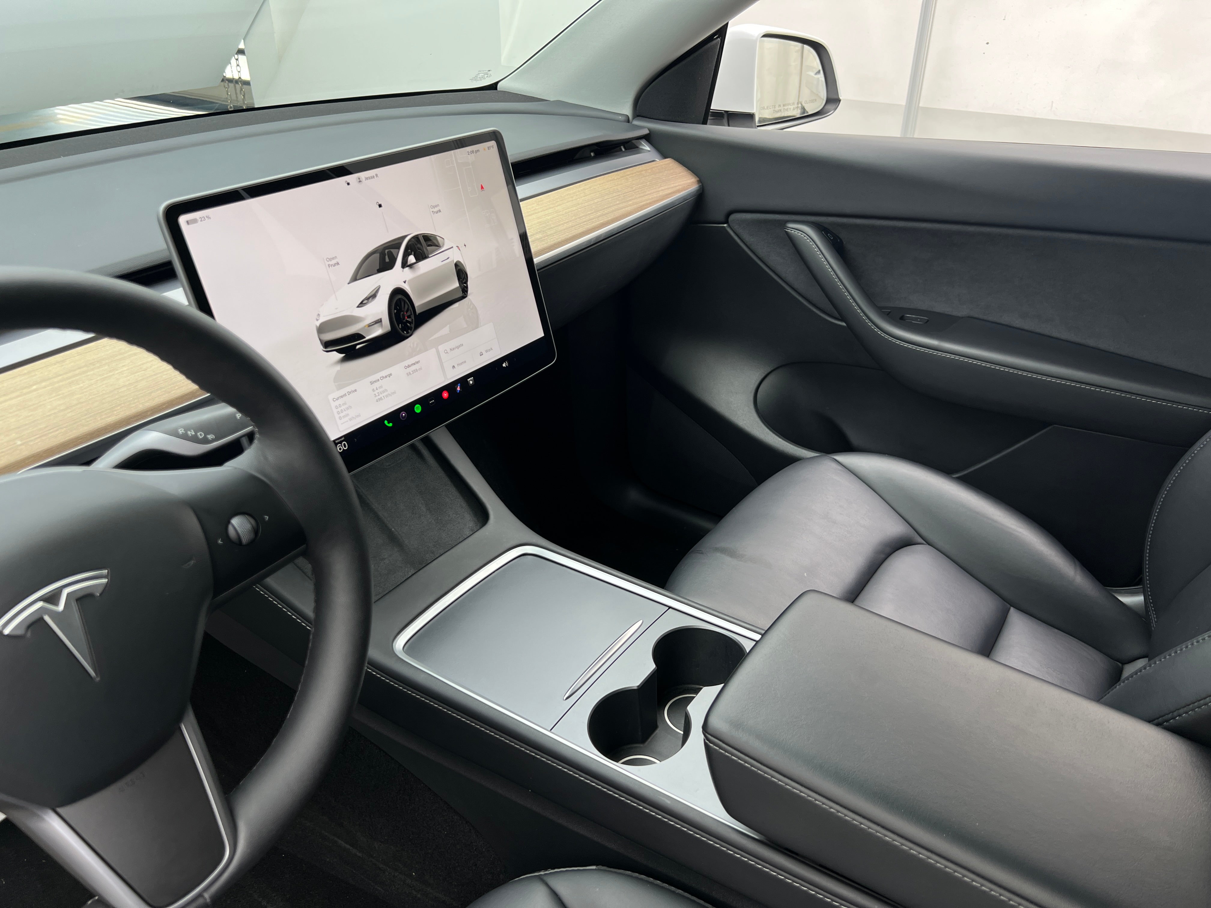 Used 2022 Tesla Model Y Performance with VIN 7SAYGDEF2NF452711 for sale in Oak Creek, WI