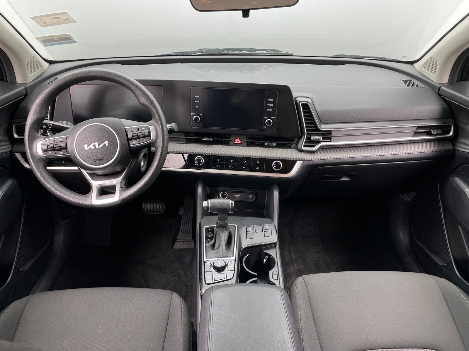 Thumbnail: 2024 Kia Sportage - 3