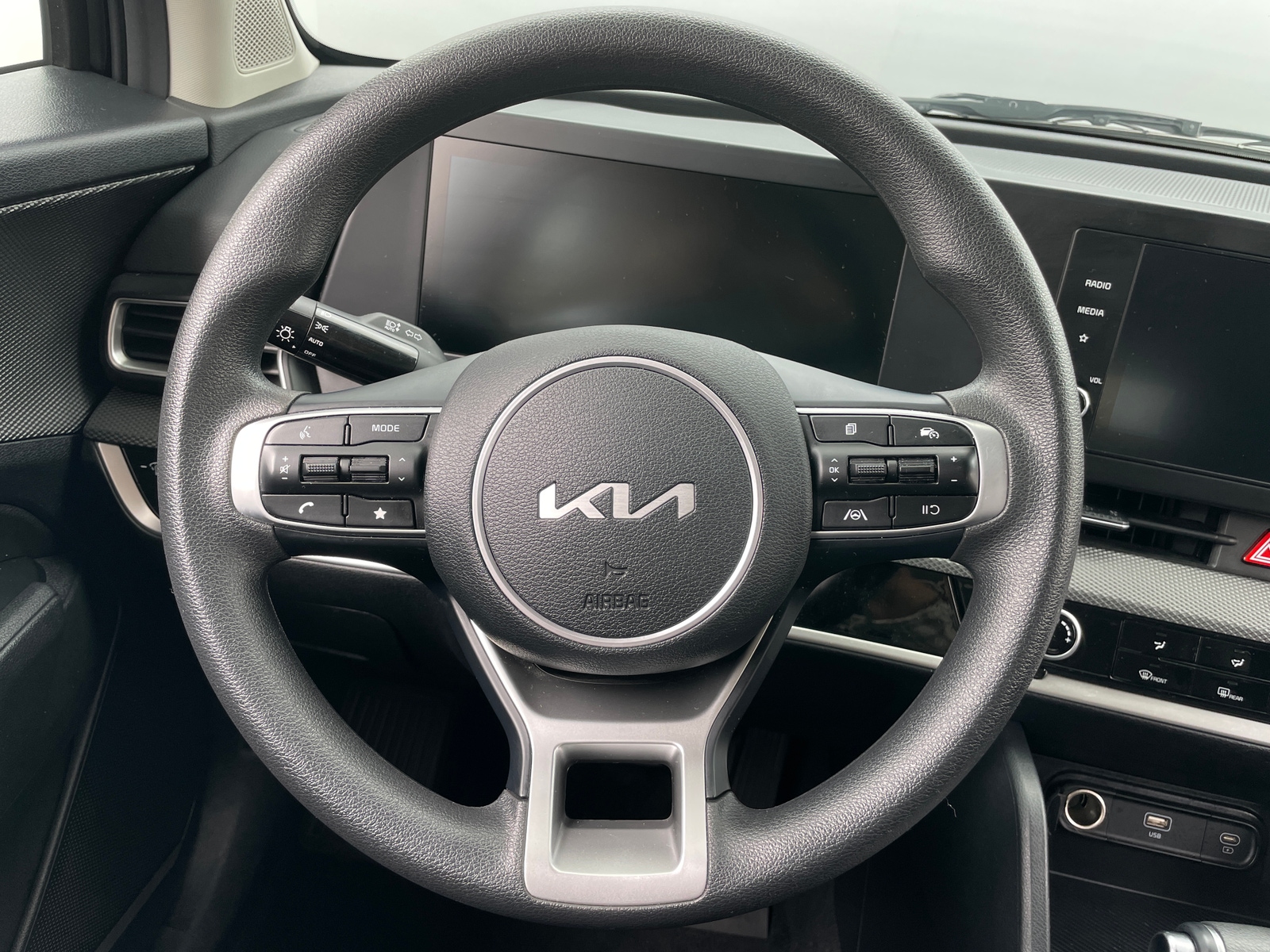 Thumbnail: 2024 Kia Sportage - 5