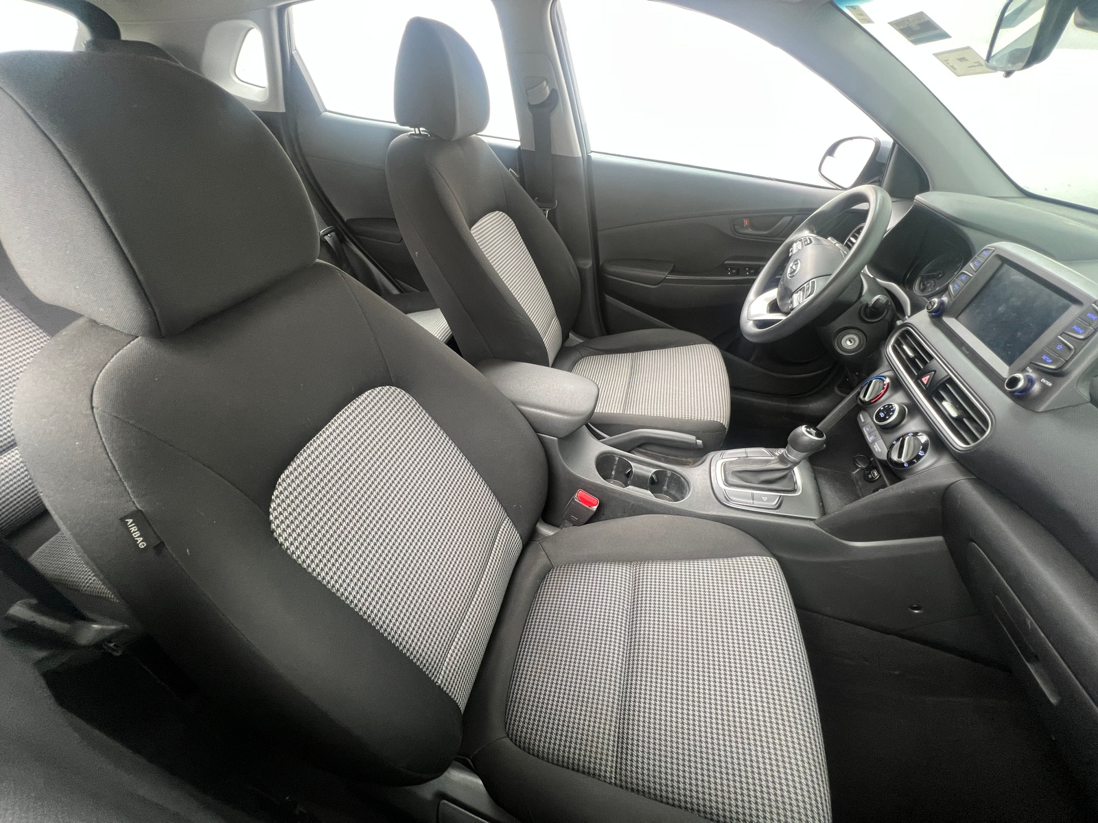 Thumbnail: 2021 Hyundai Kona - 2