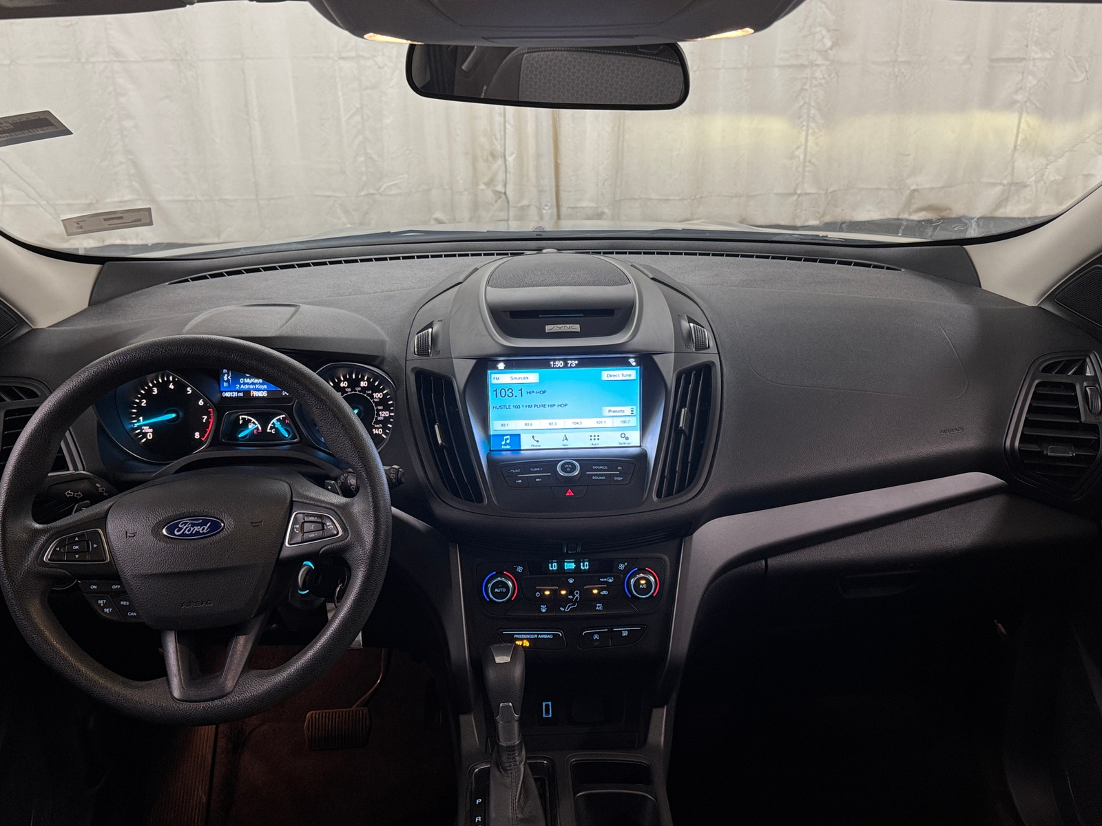 Thumbnail: 2017 Ford Escape - 3