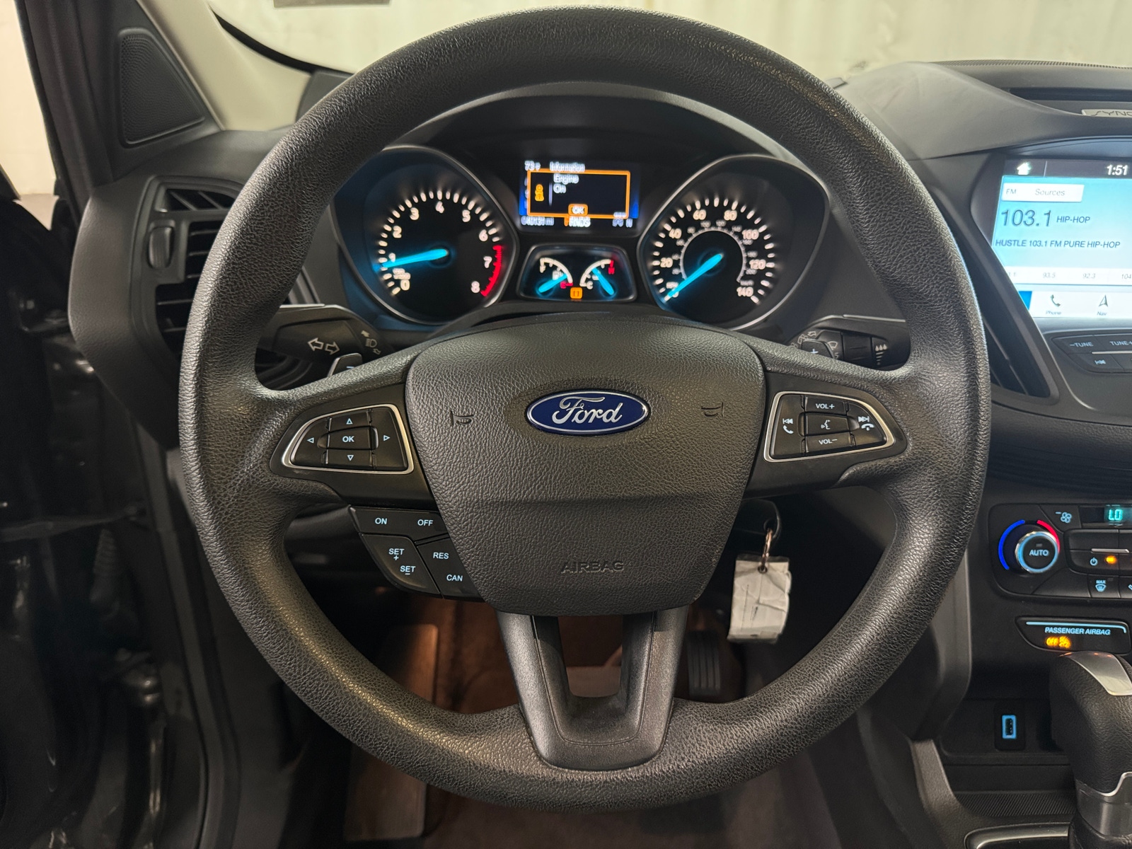 Thumbnail: 2017 Ford Escape - 5