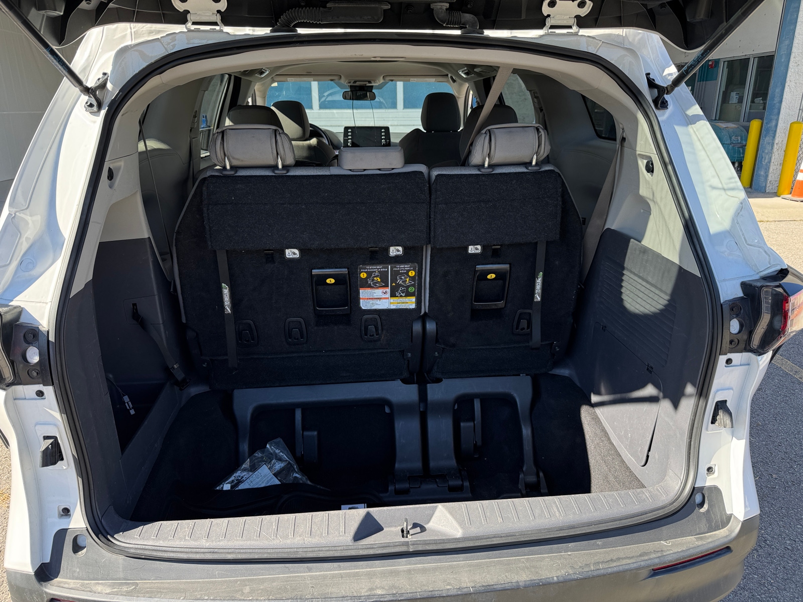 Thumbnail: 2024 Toyota Sienna - 7