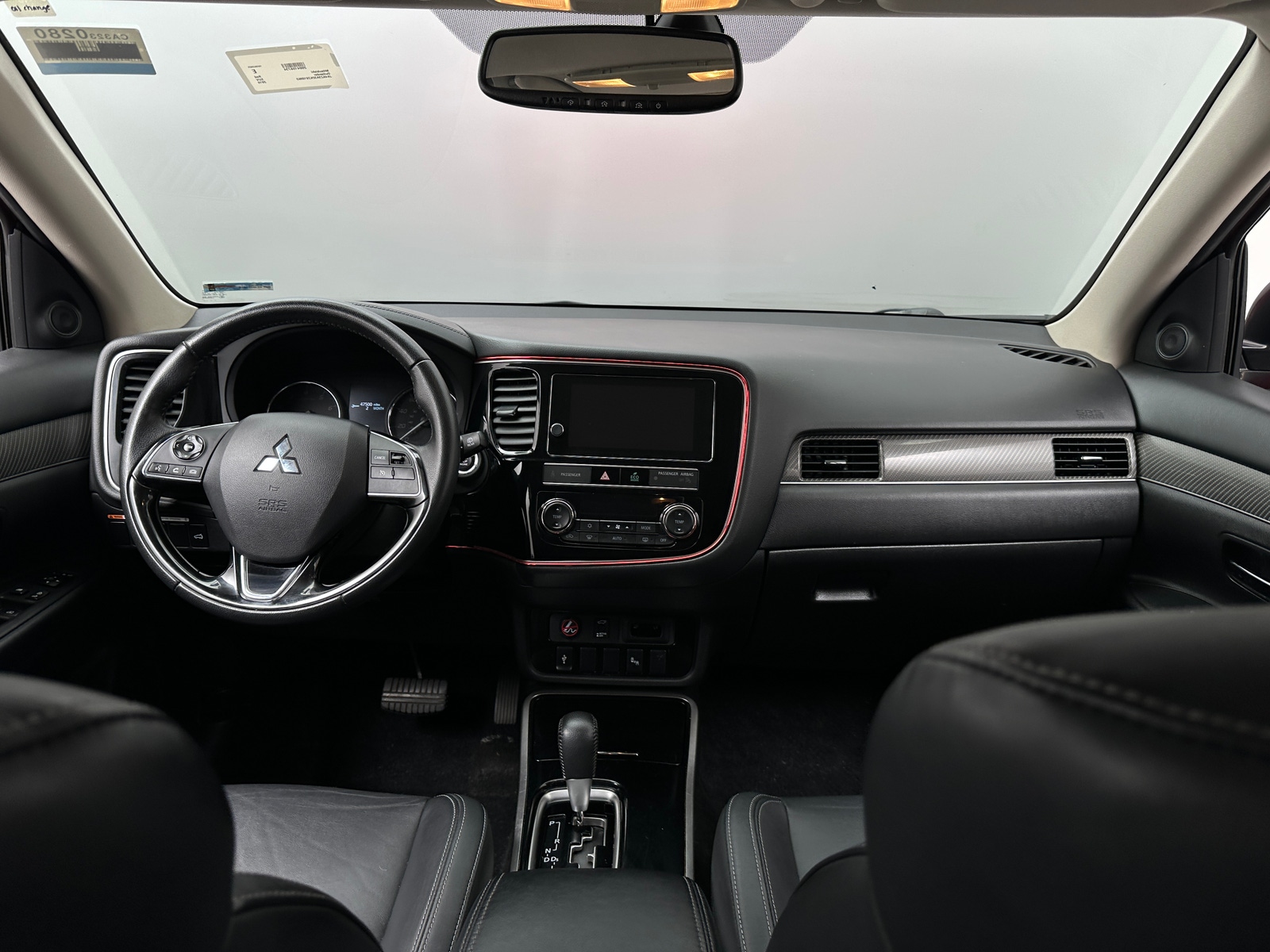 Thumbnail: 2019 Mitsubishi Outlander - 2