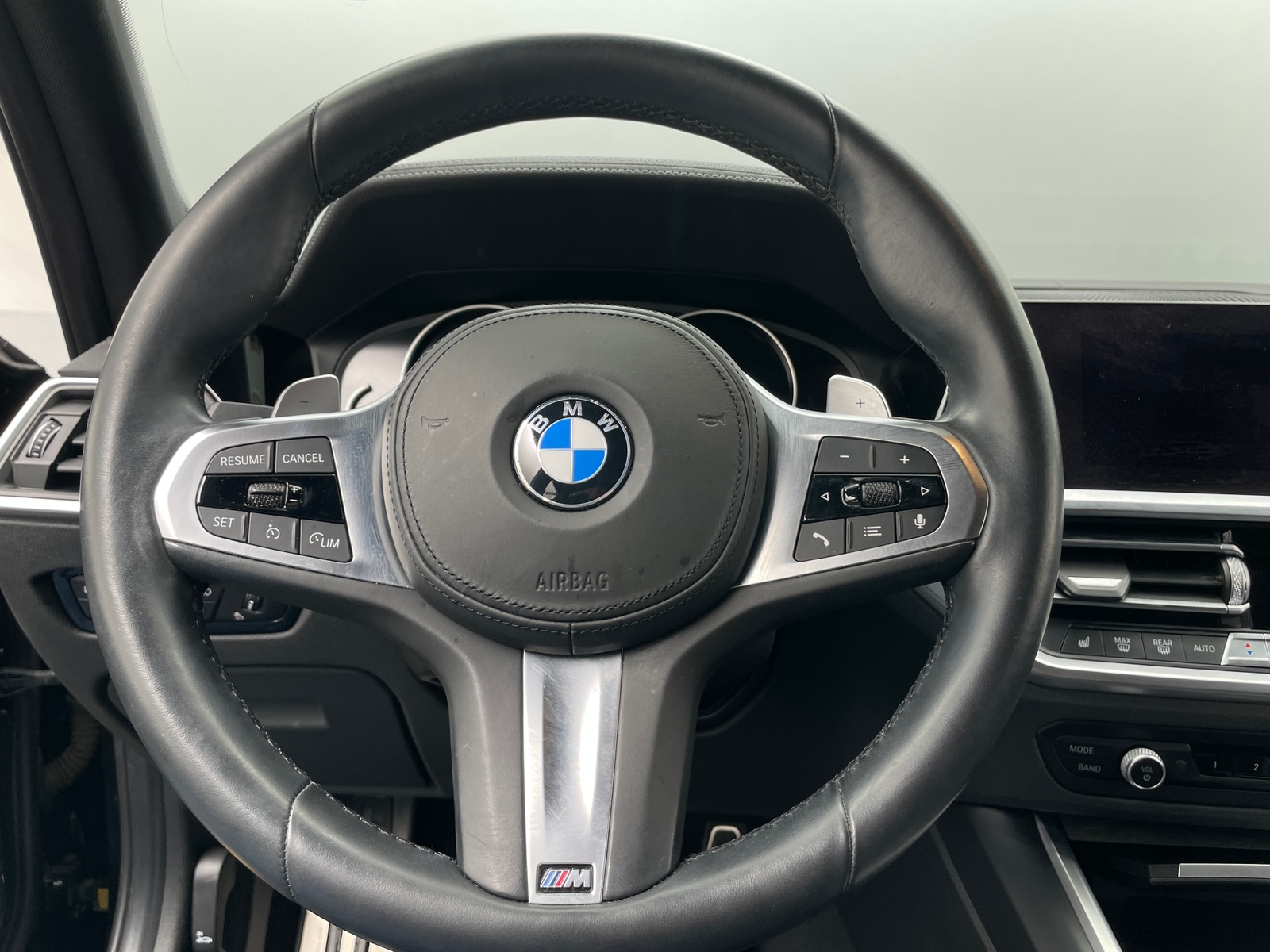 Thumbnail: 2020 BMW 3 Series - 4