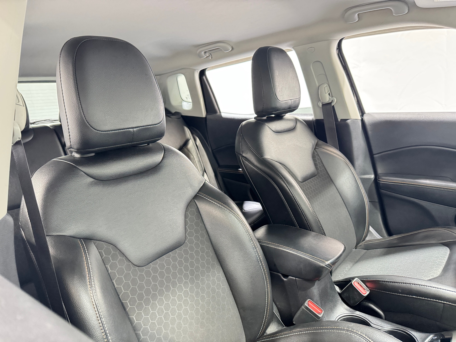 Thumbnail: 2019 Jeep Compass - 2