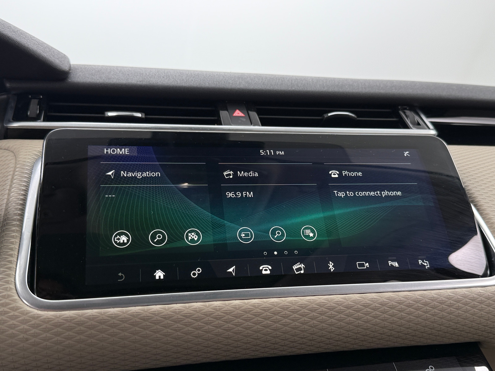 Thumbnail: 2020 Land Rover Range Rover Velar - 3