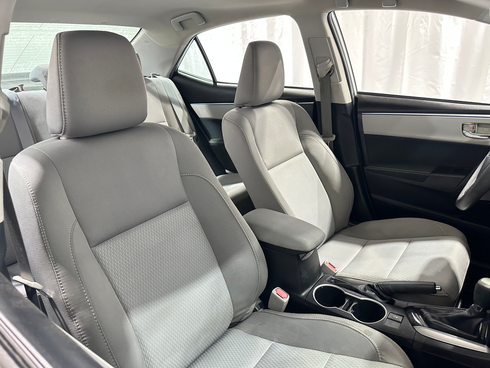 Thumbnail: 2016 Toyota Corolla - 2