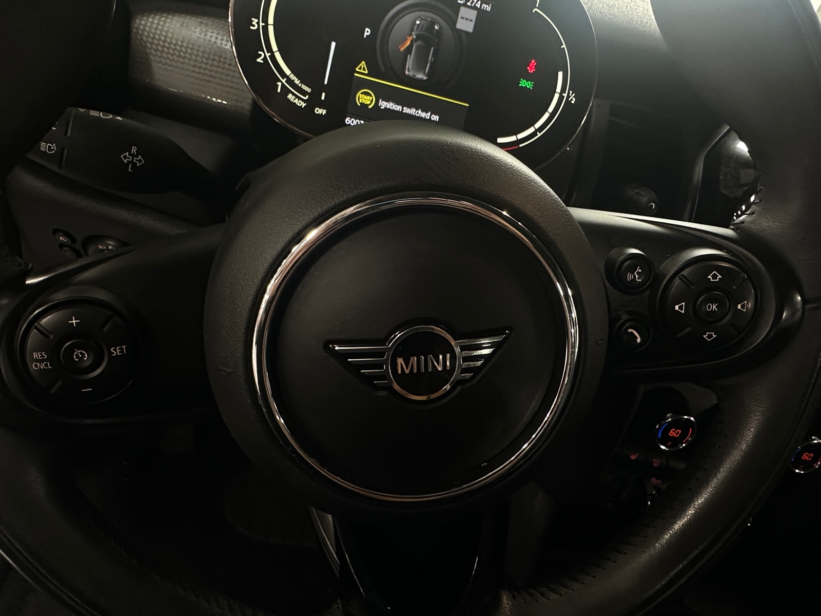 Thumbnail: 2021 MINI Cooper Hardtop - 5