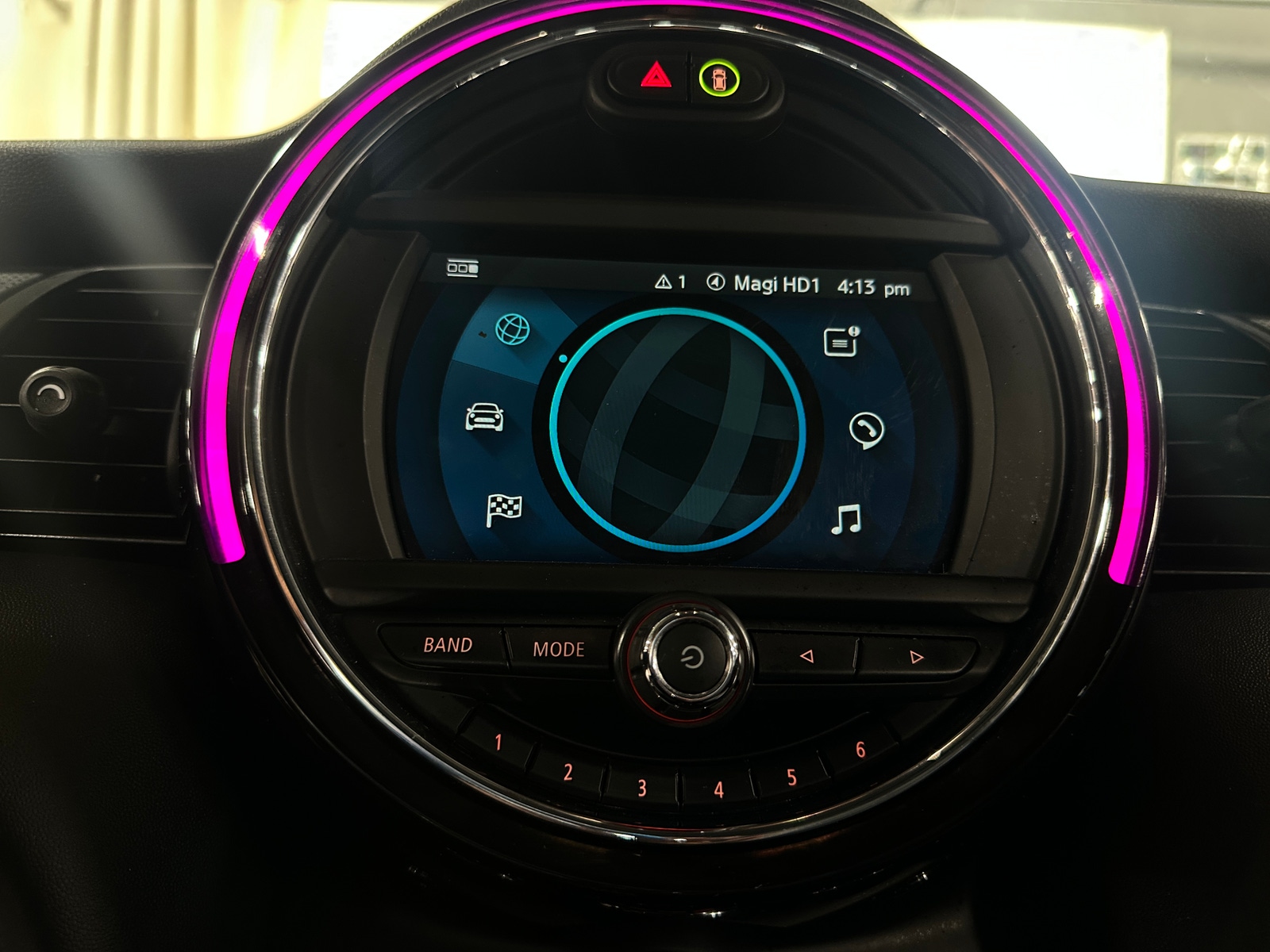 Thumbnail: 2021 MINI Cooper Hardtop - 4