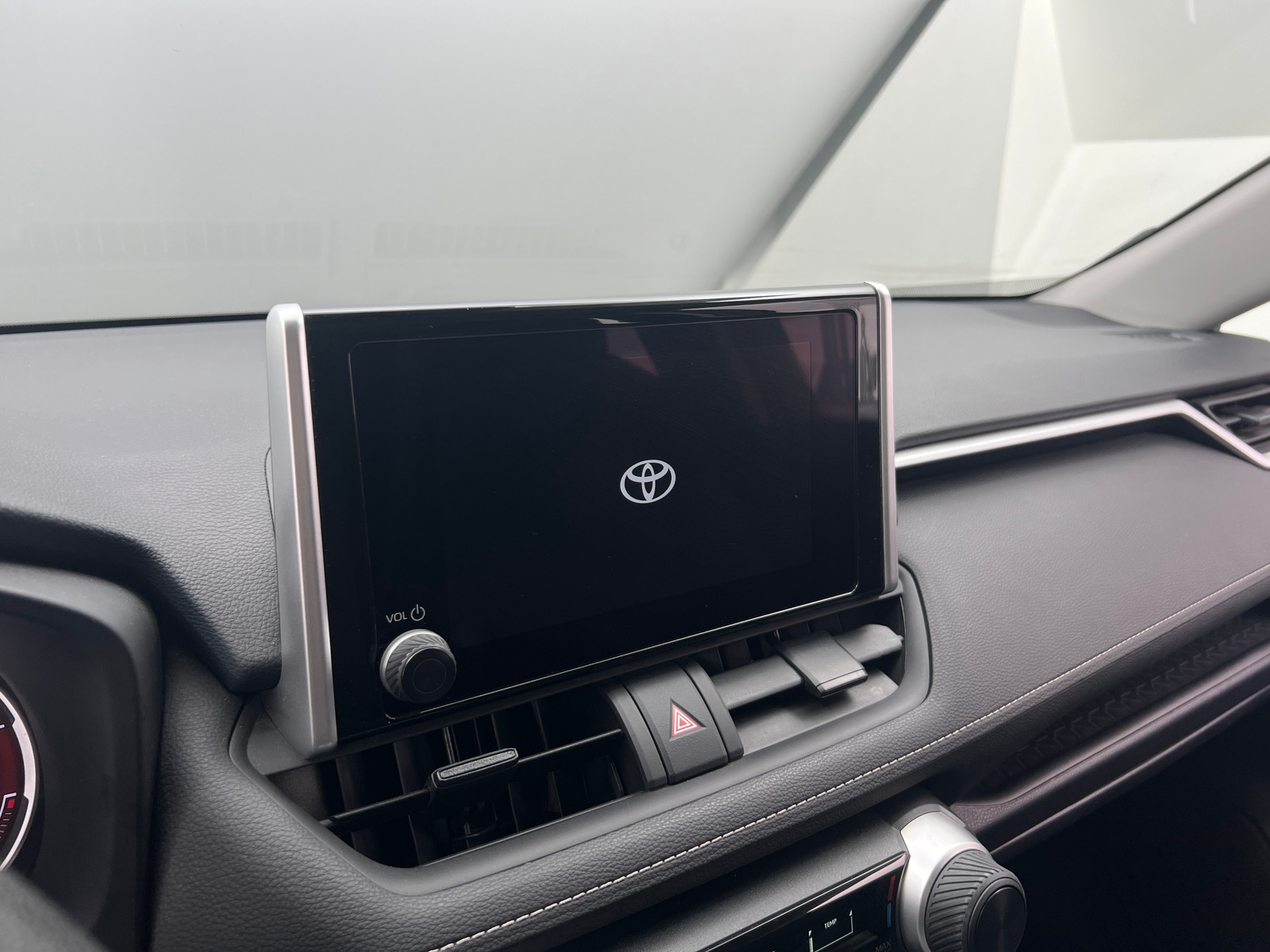 Thumbnail: 2024 Toyota RAV4 - 4