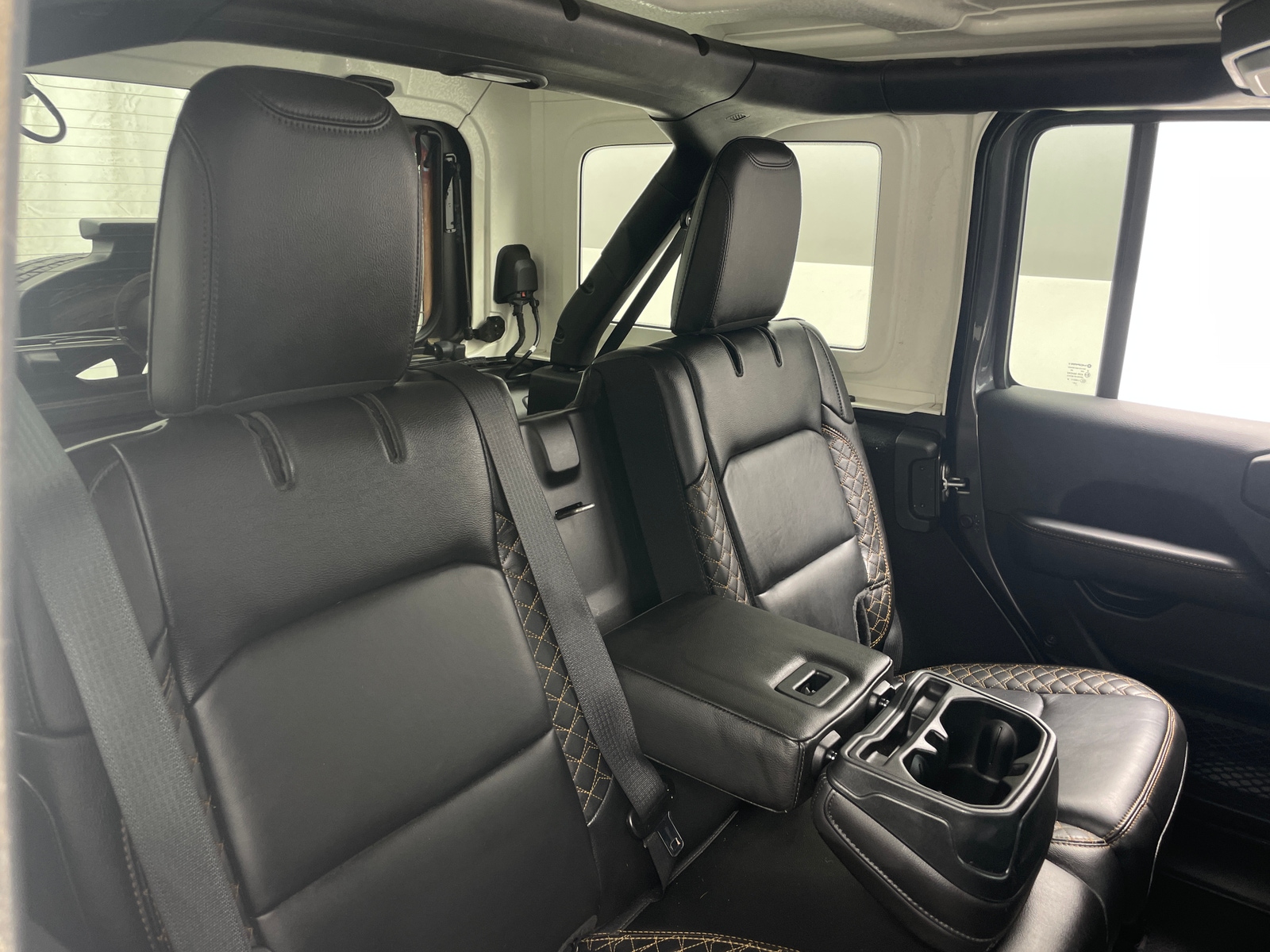 Thumbnail: 2021 Jeep Wrangler - 5