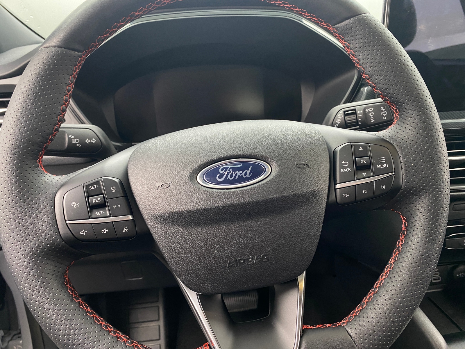 Thumbnail: 2025 Ford Escape - 5