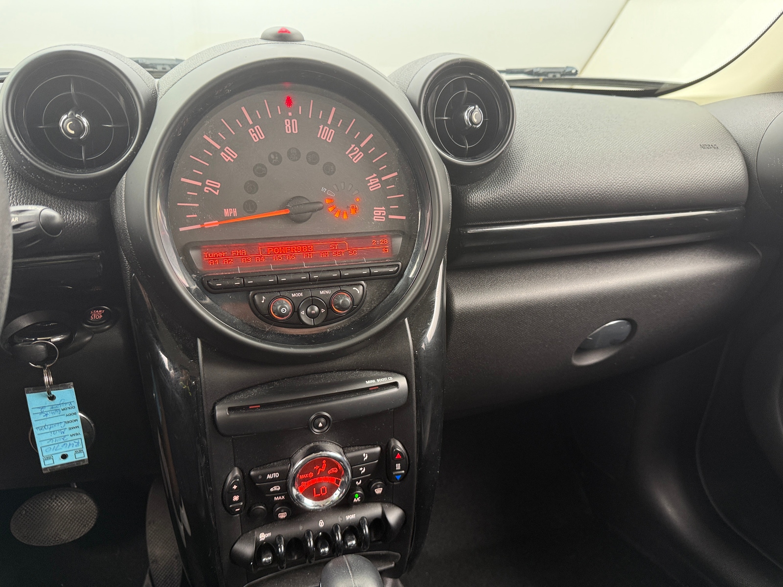 Thumbnail: 2016 MINI Cooper Countryman - 3