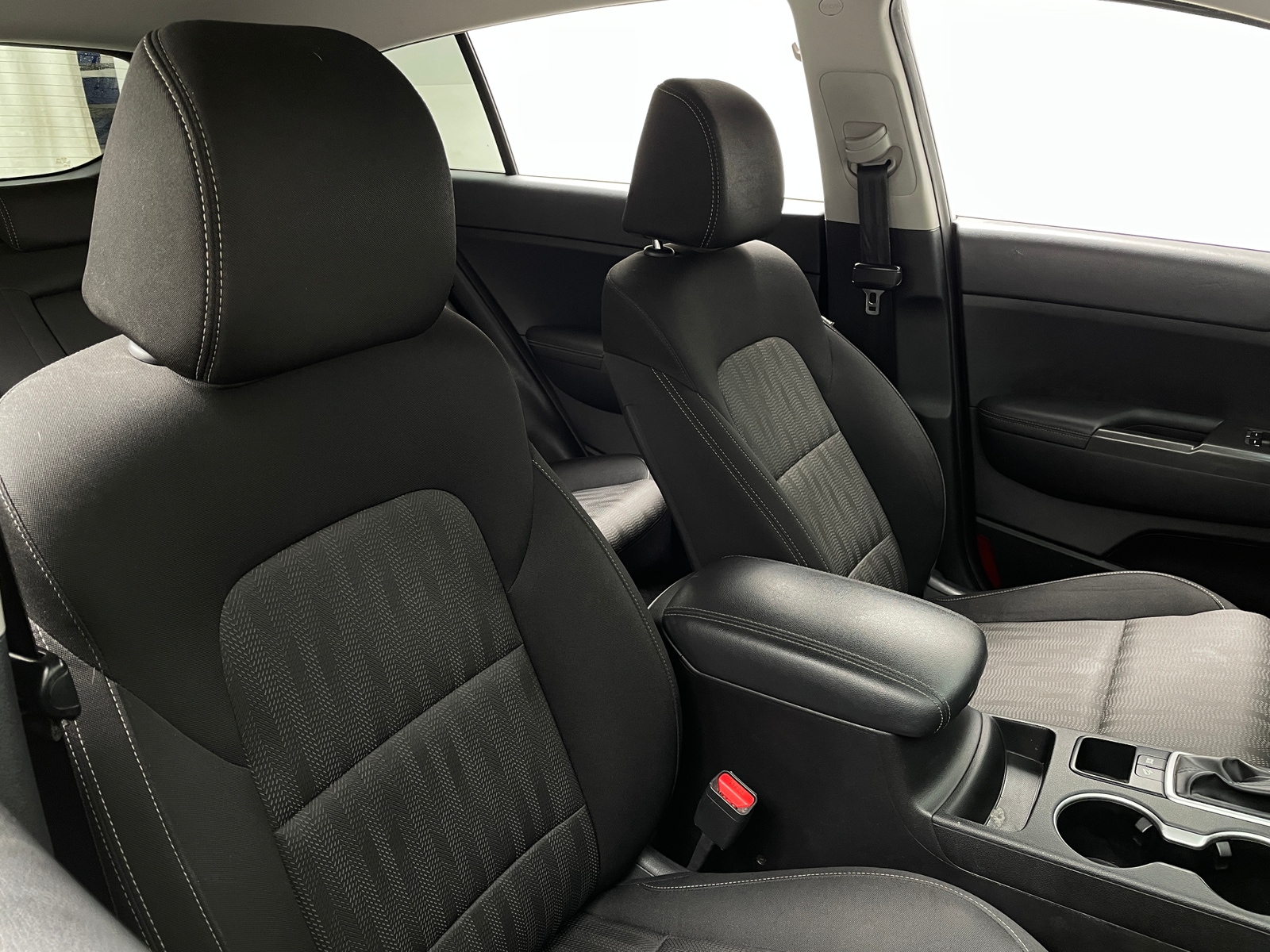 Thumbnail: 2020 Kia Sportage - 2