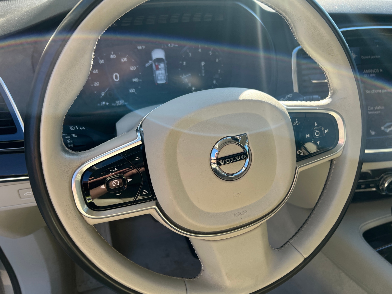 Thumbnail: 2016 Volvo XC90 - 4