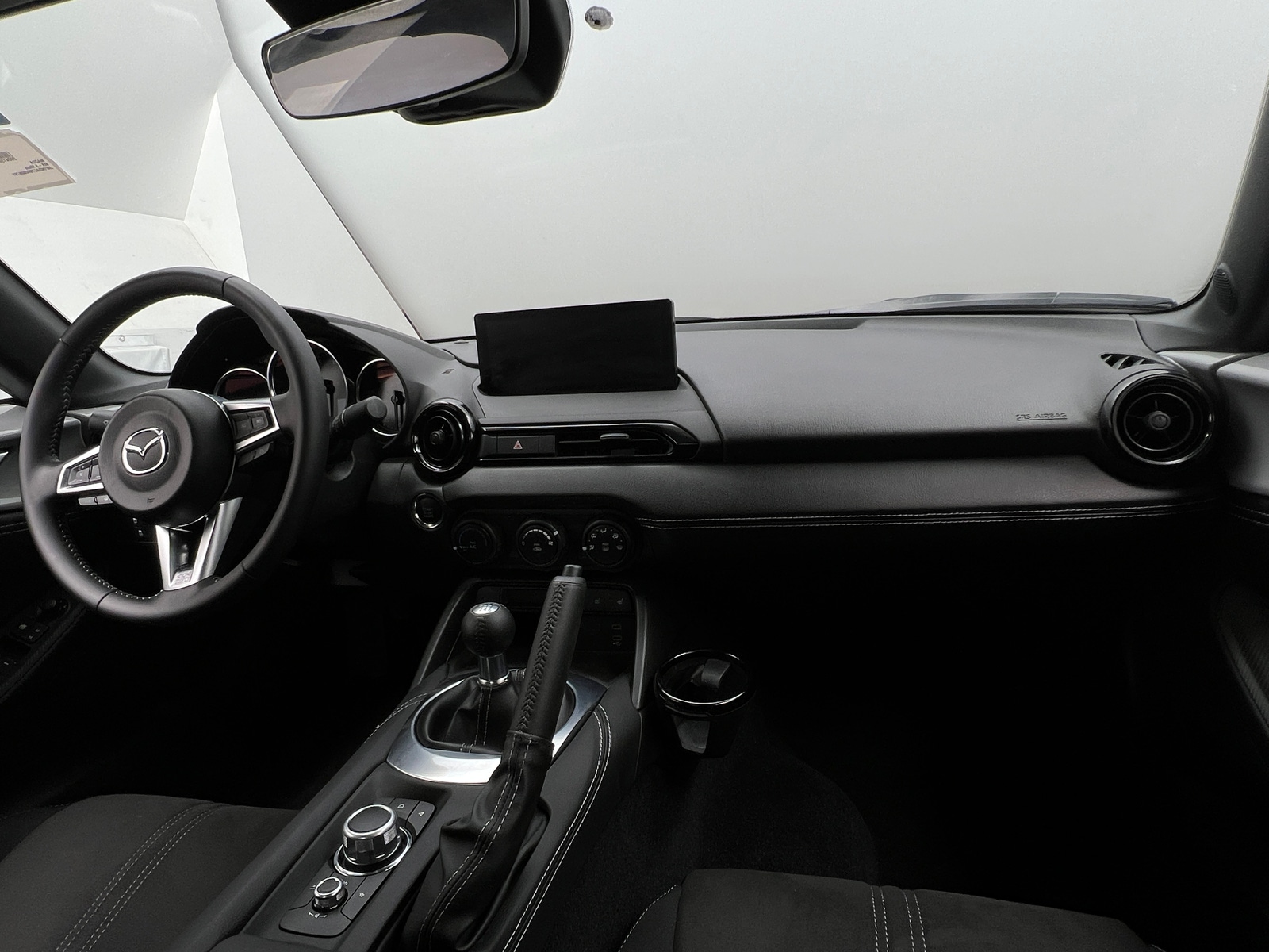 Thumbnail: 2024 Mazda MX-5 Miata - 3