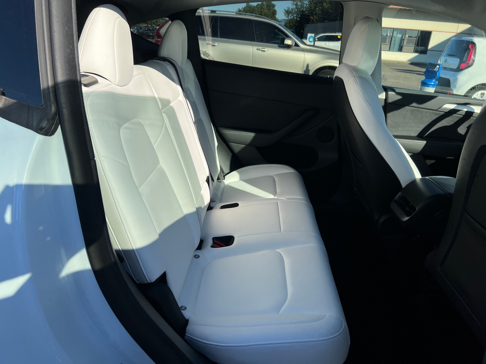 Thumbnail: 2022 Tesla Model Y - 4