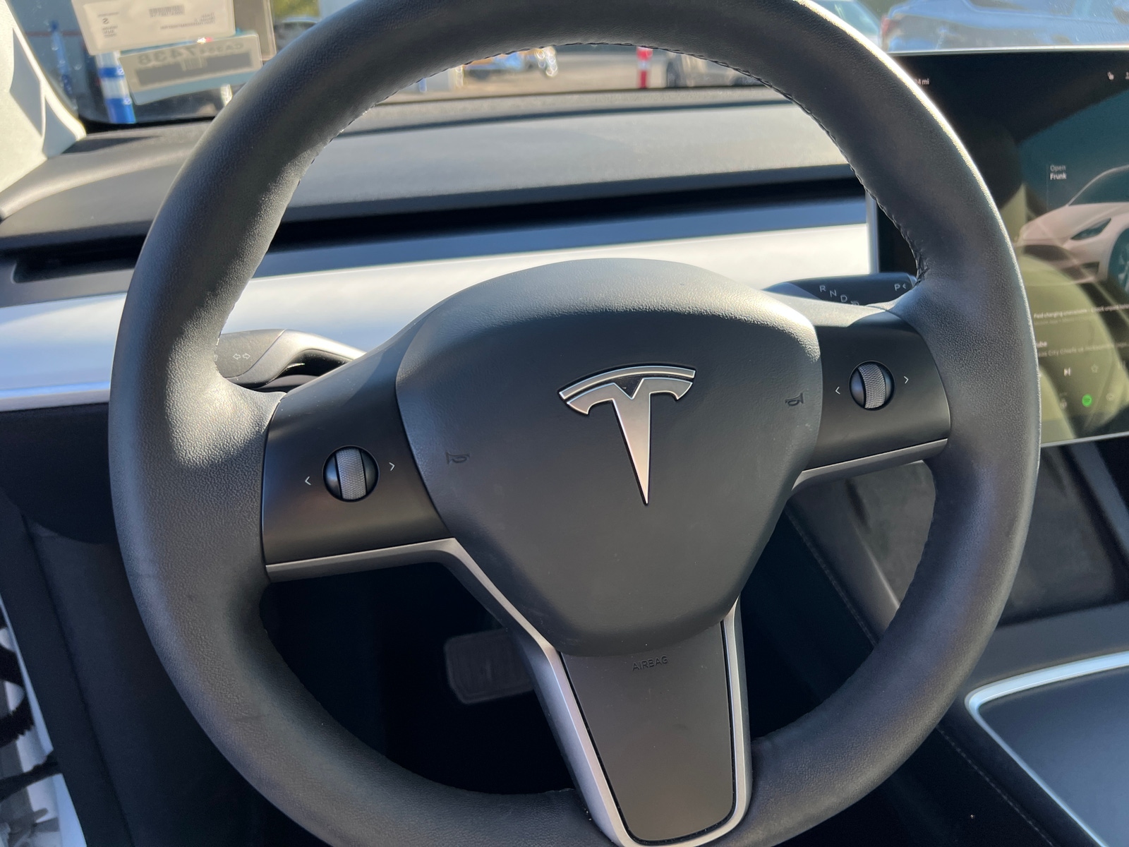 Thumbnail: 2022 Tesla Model Y - 3