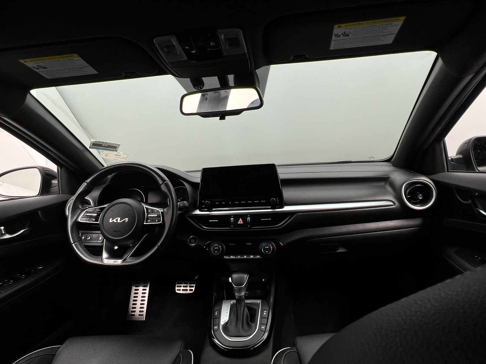 Thumbnail: 2022 Kia Forte - 3