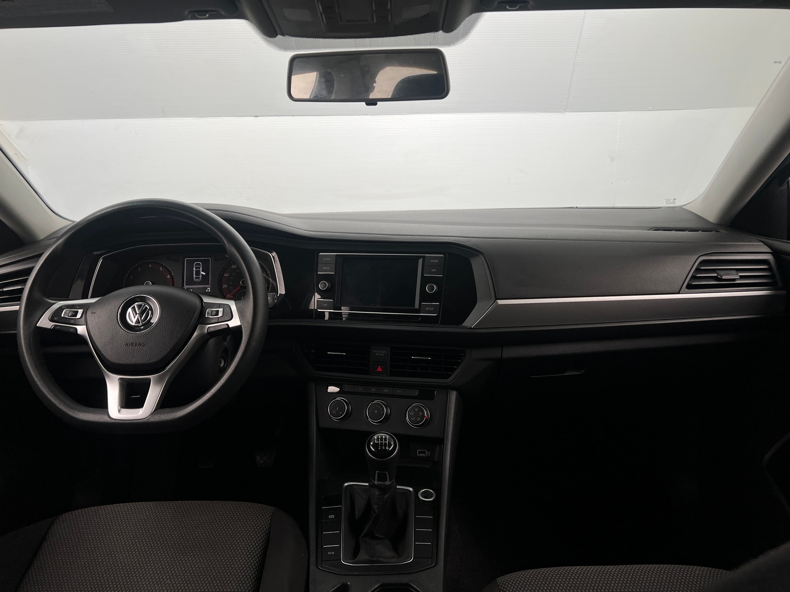 Thumbnail: 2019 Volkswagen Jetta - 3