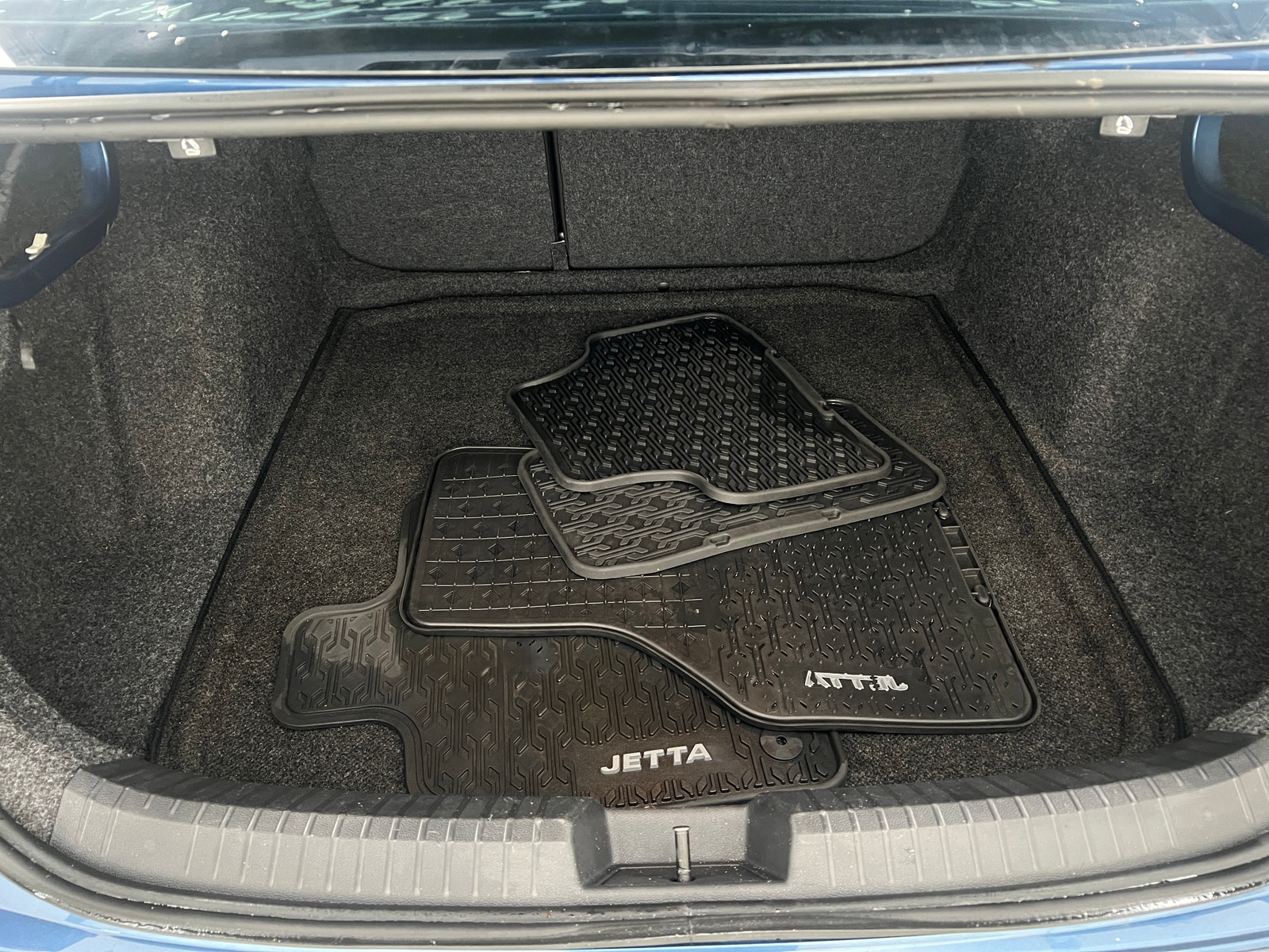 Thumbnail: 2019 Volkswagen Jetta - 7