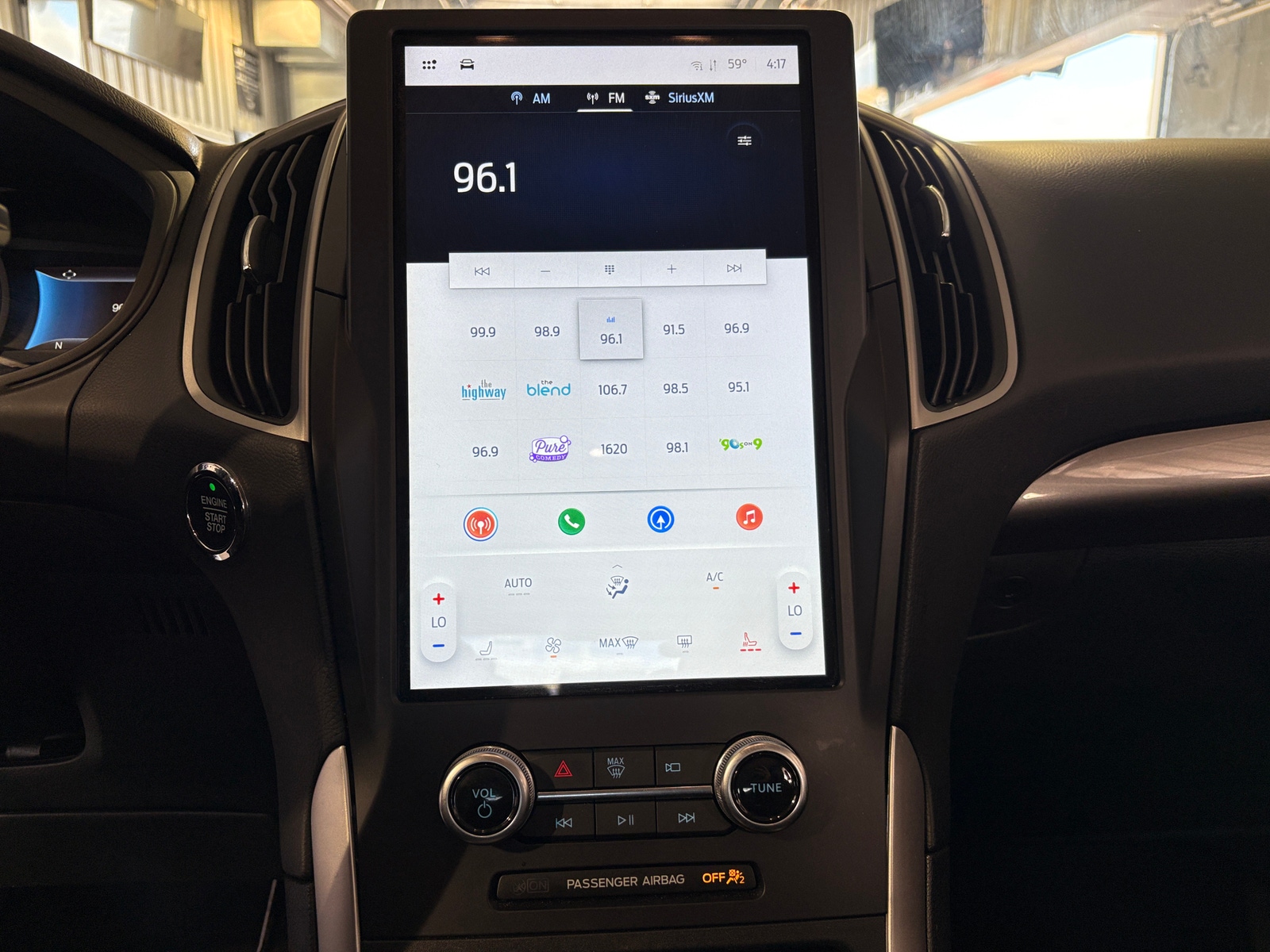 Thumbnail: 2024 Ford Edge - 3