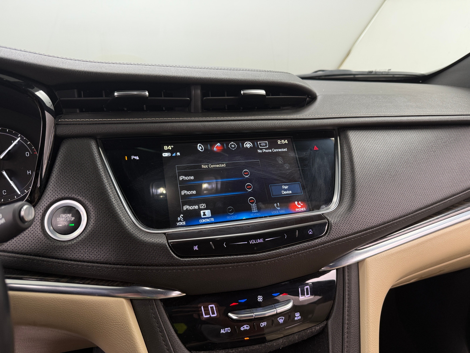 Thumbnail: 2018 Cadillac XT5 - 3