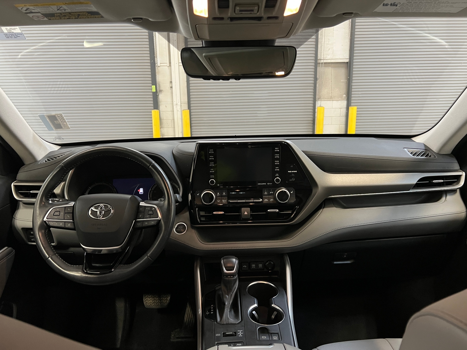 Thumbnail: 2021 Toyota Highlander - 2