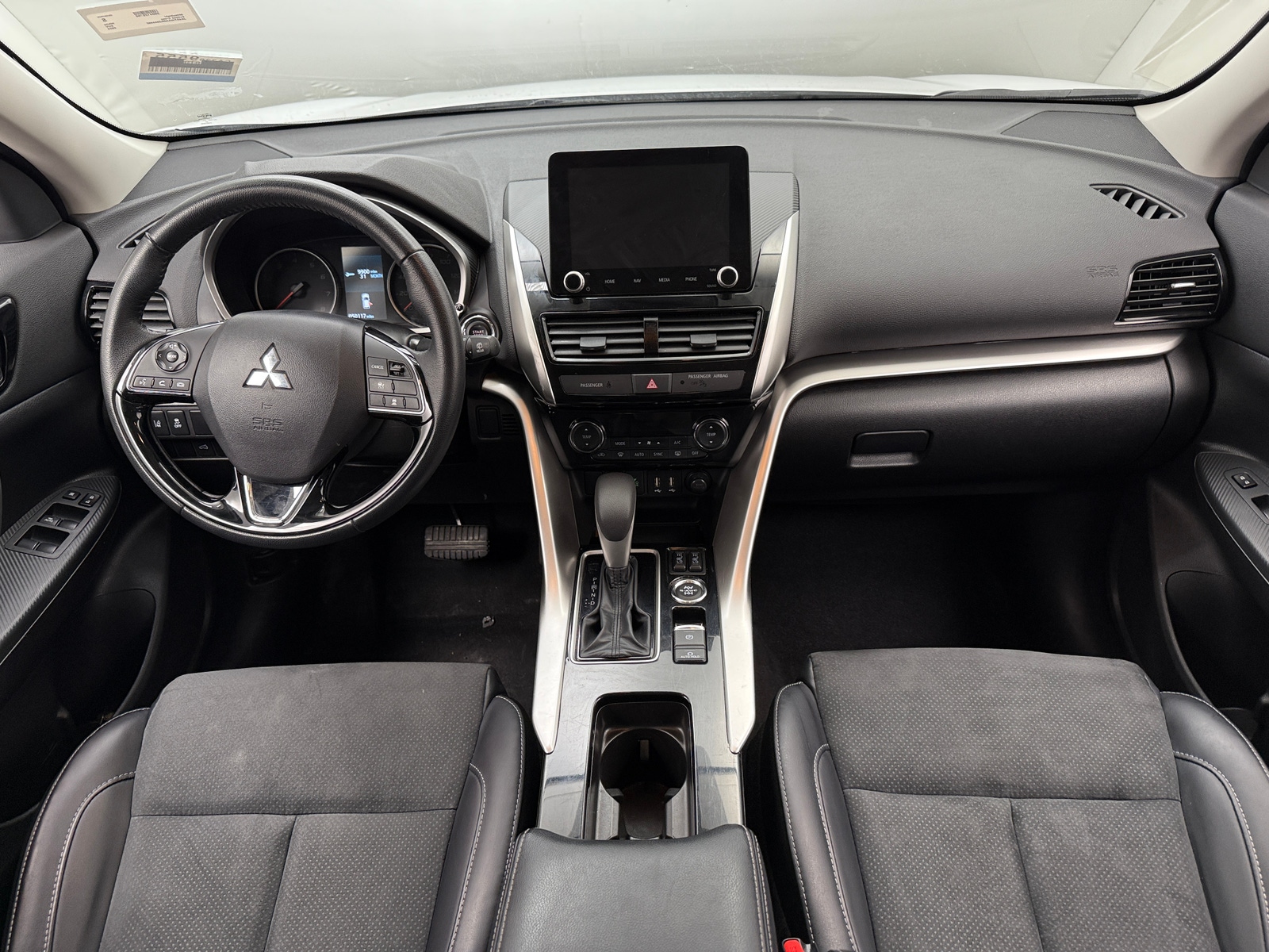 Thumbnail: 2024 Mitsubishi Eclipse Cross - 3