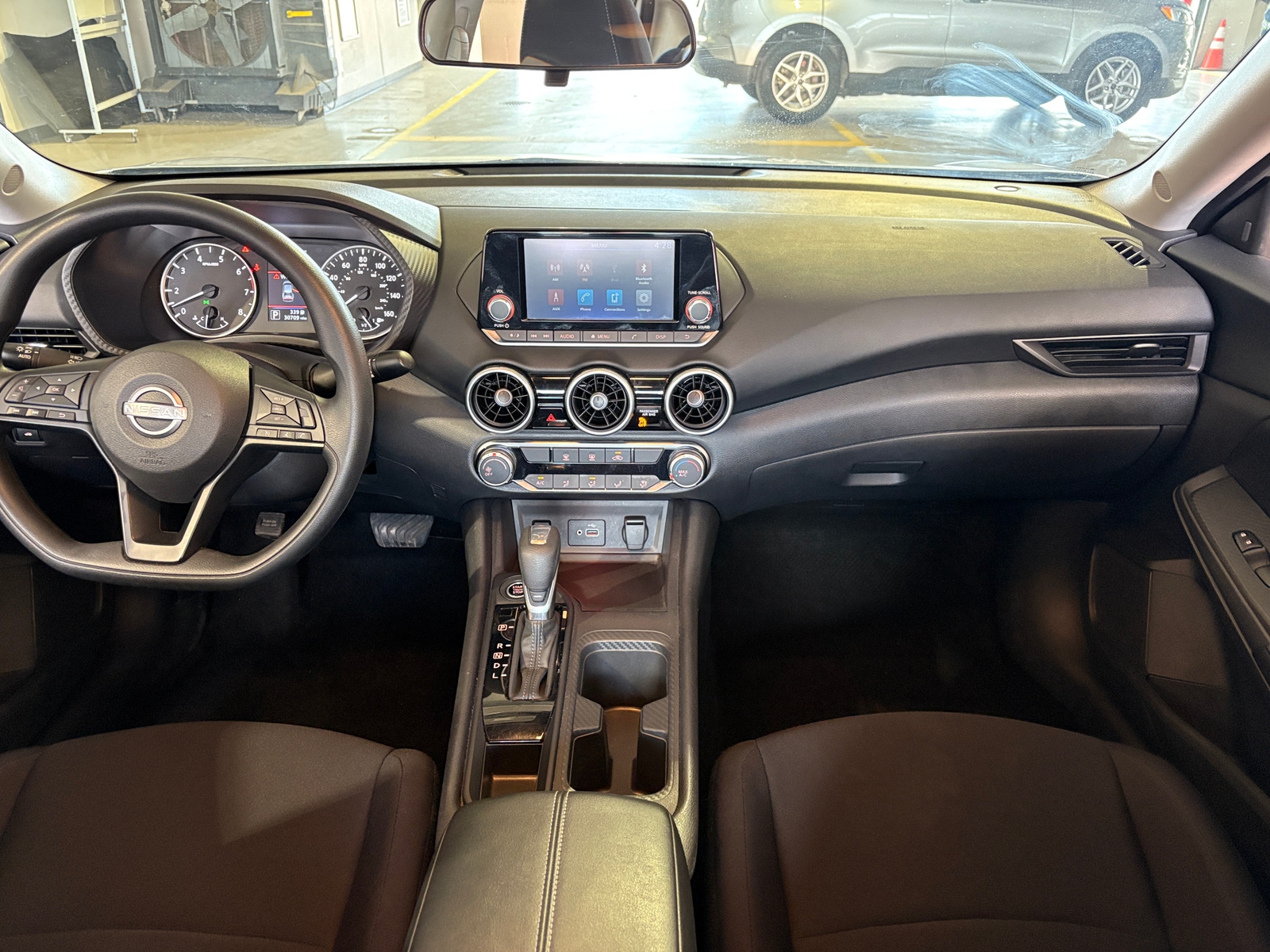 Thumbnail: 2024 Nissan Sentra - 3