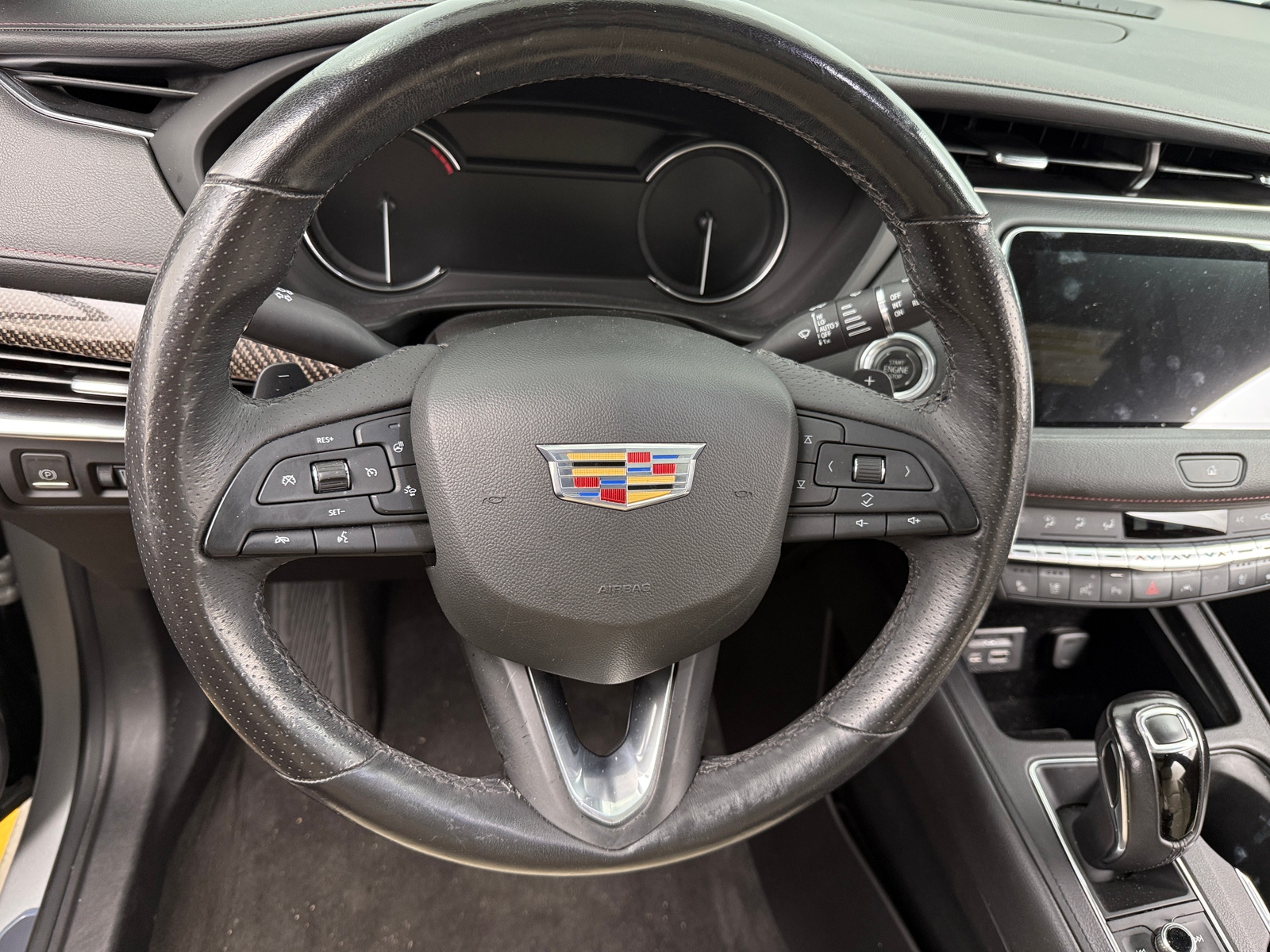 Thumbnail: 2019 Cadillac XT4 - 4