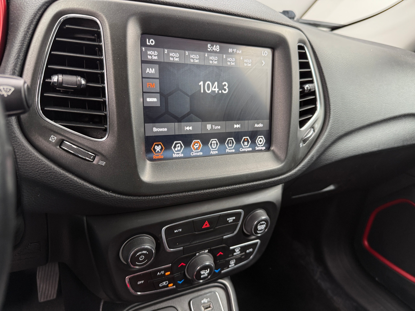Thumbnail: 2020 Jeep Compass - 3