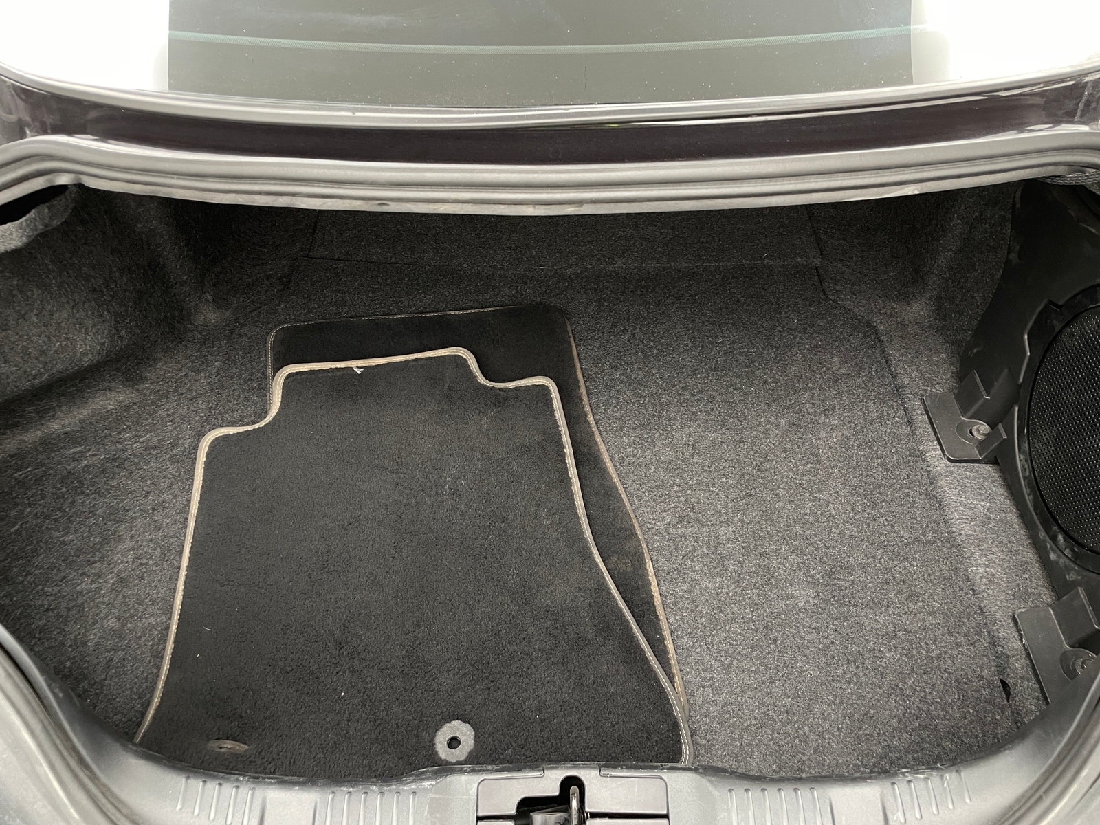 Thumbnail: 2022 Ford Mustang - 4