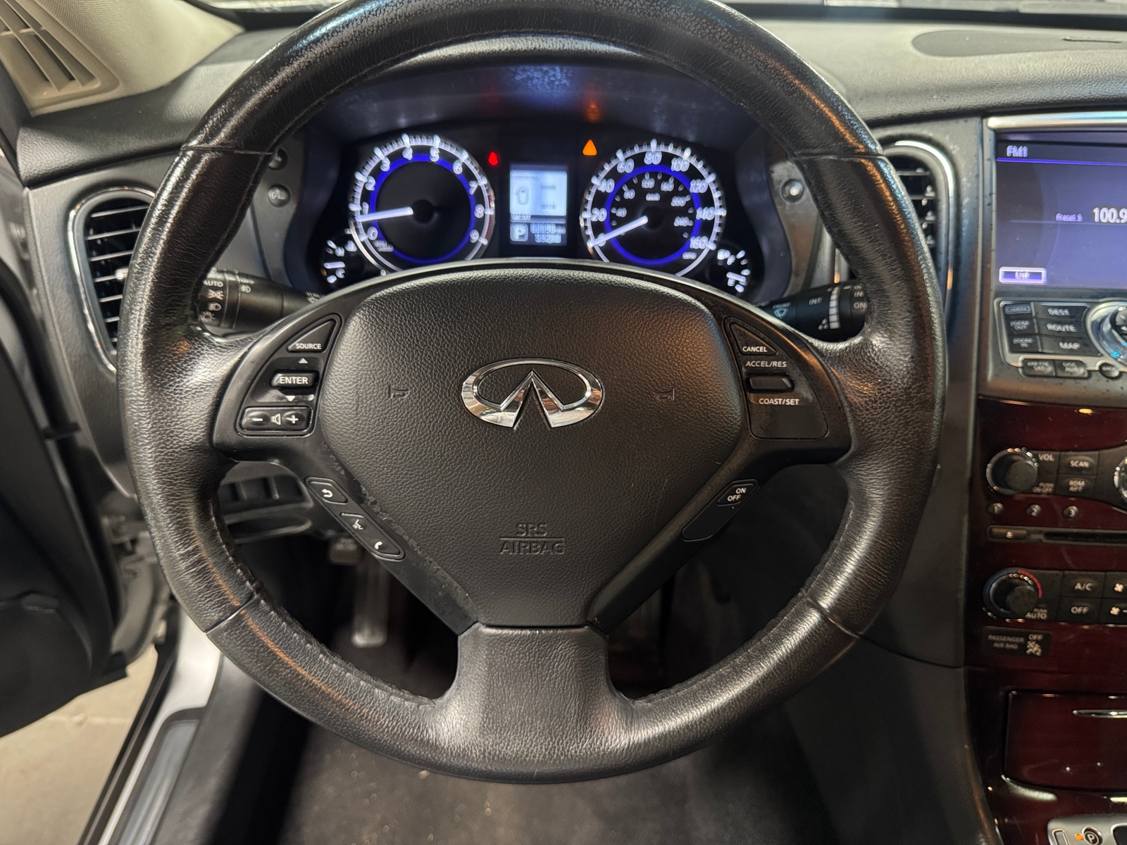 Thumbnail: 2017 INFINITI QX50 - 4