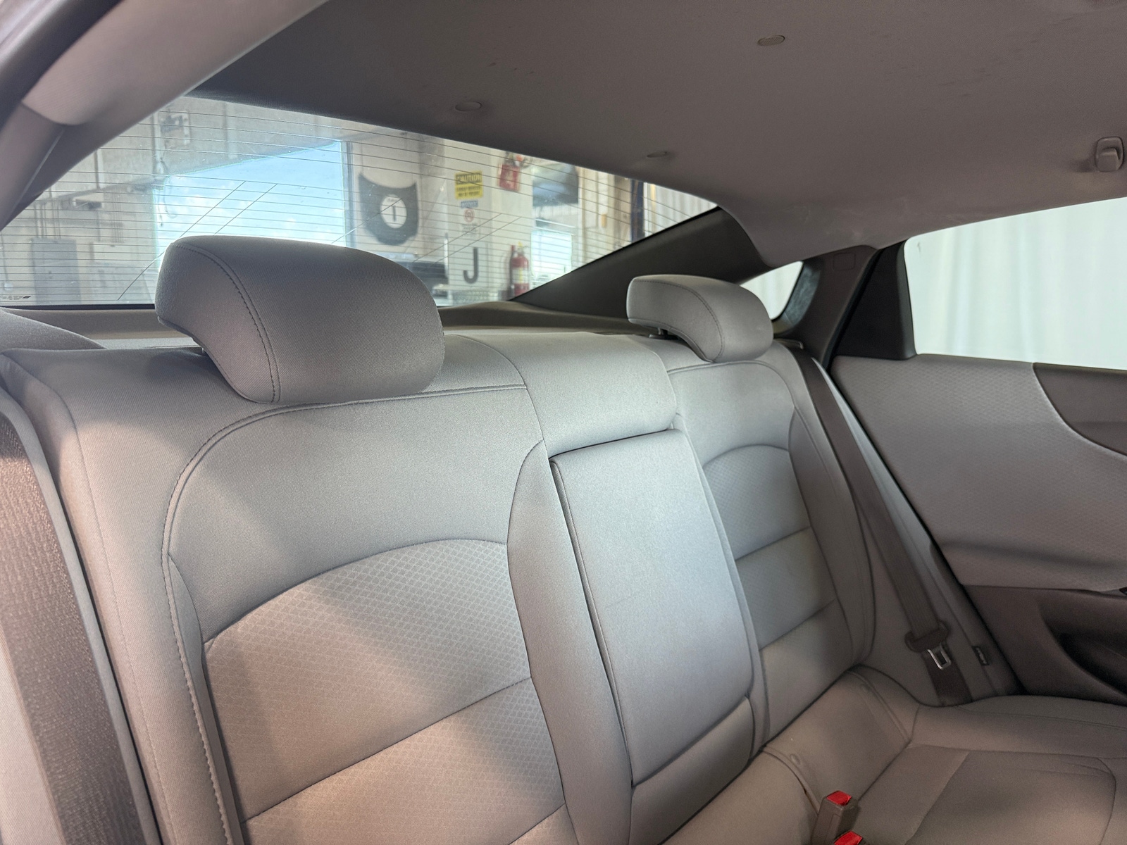 Thumbnail: 2016 Chevrolet Malibu - 6