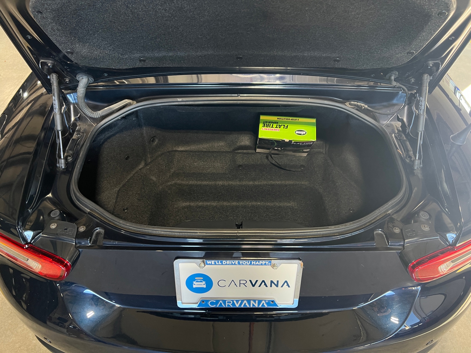 Thumbnail: 2018 Fiat 124 Spider - 5