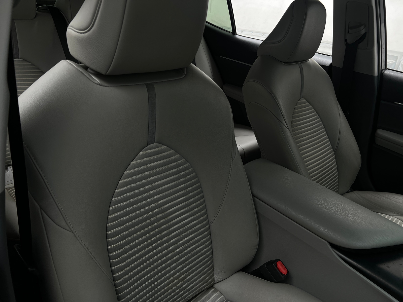 Thumbnail: 2018 Toyota Camry - 2