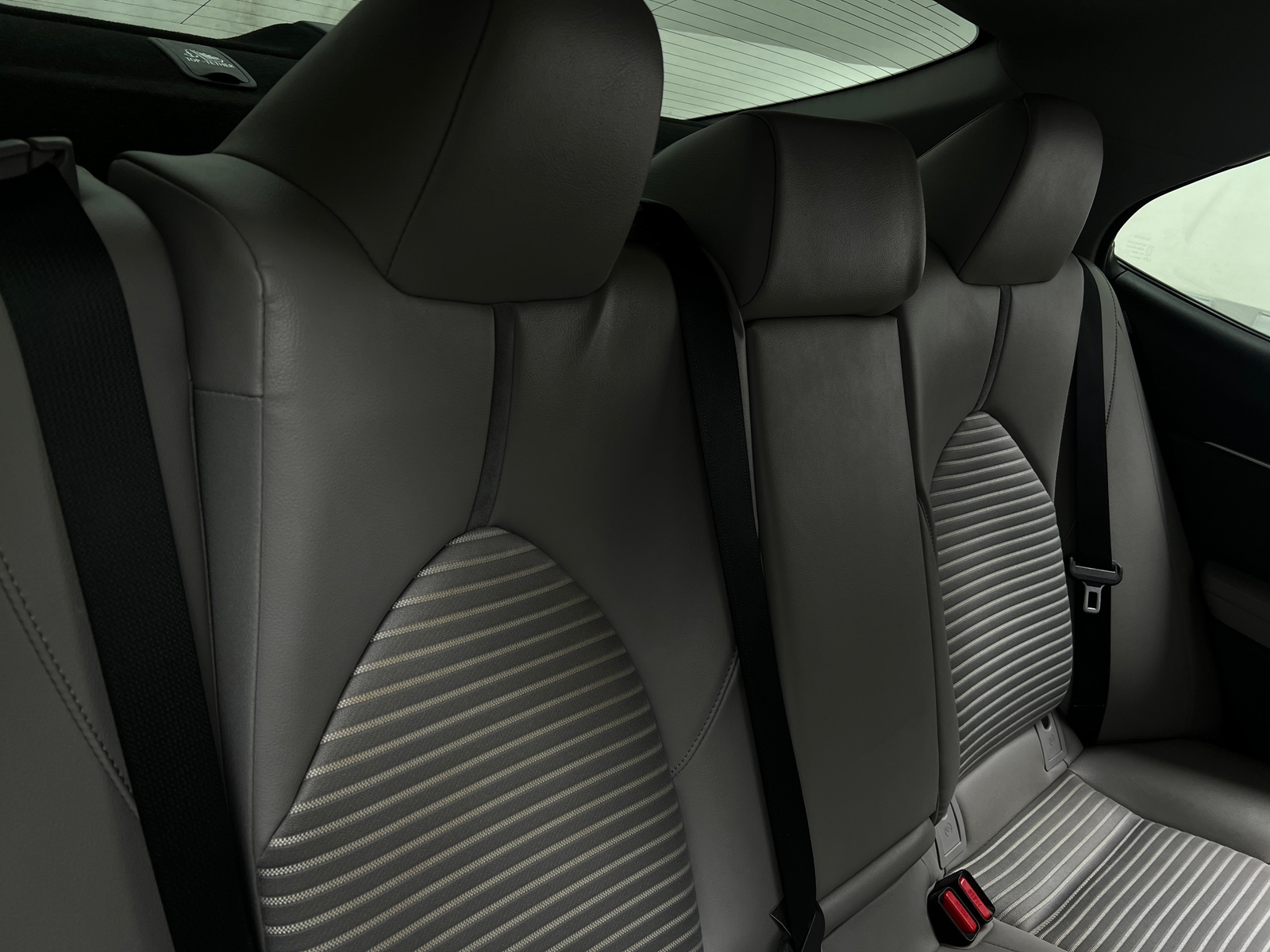 Thumbnail: 2018 Toyota Camry - 6