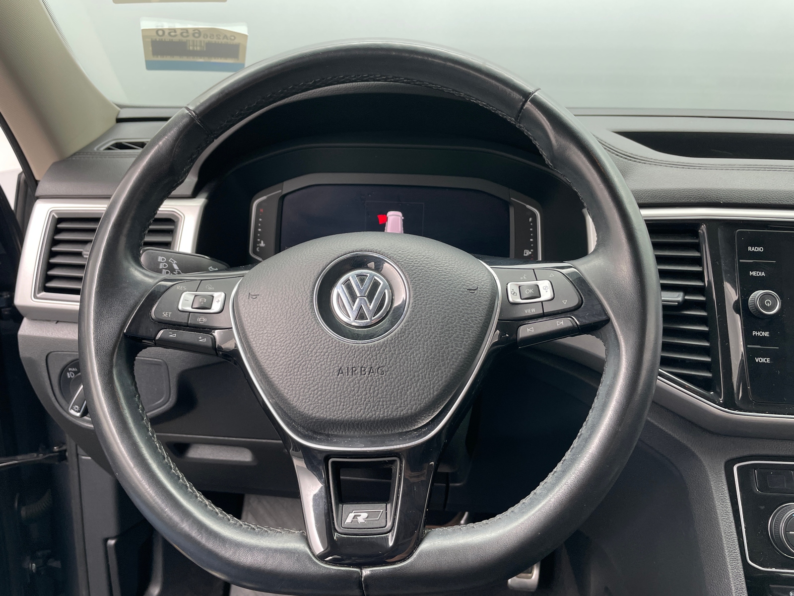Thumbnail: 2019 Volkswagen Atlas - 4