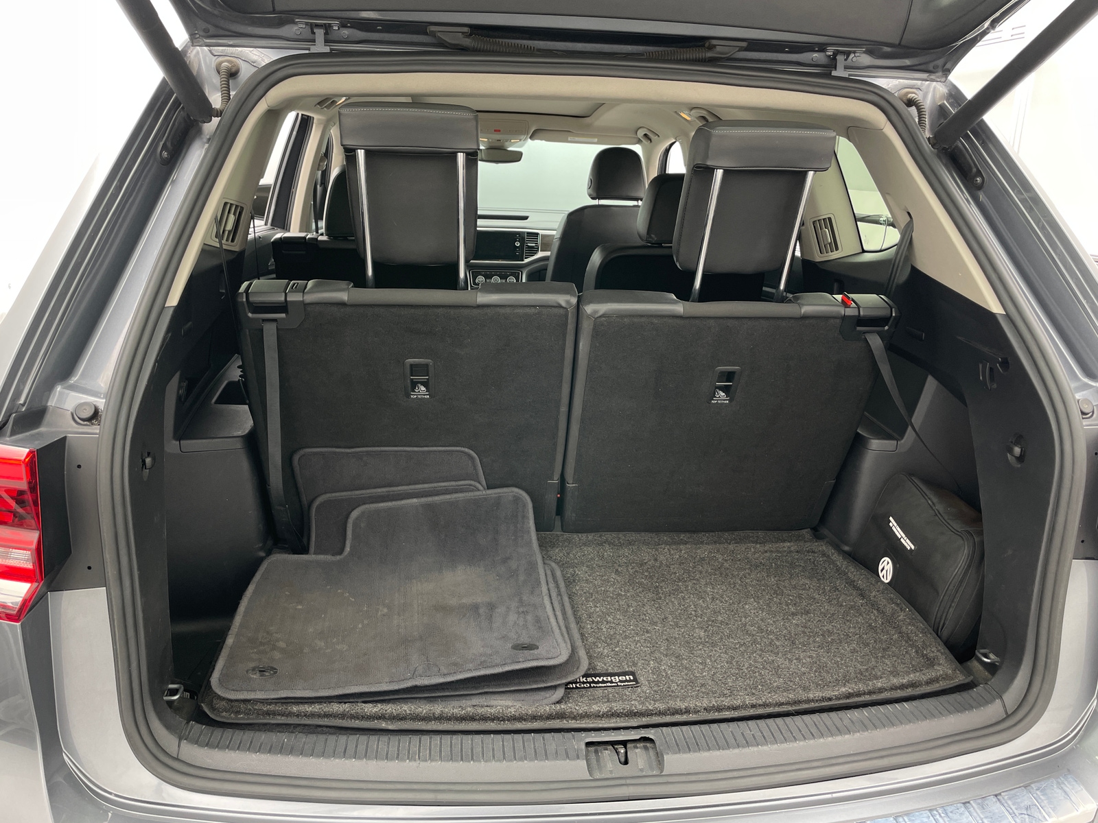 Thumbnail: 2019 Volkswagen Atlas - 6